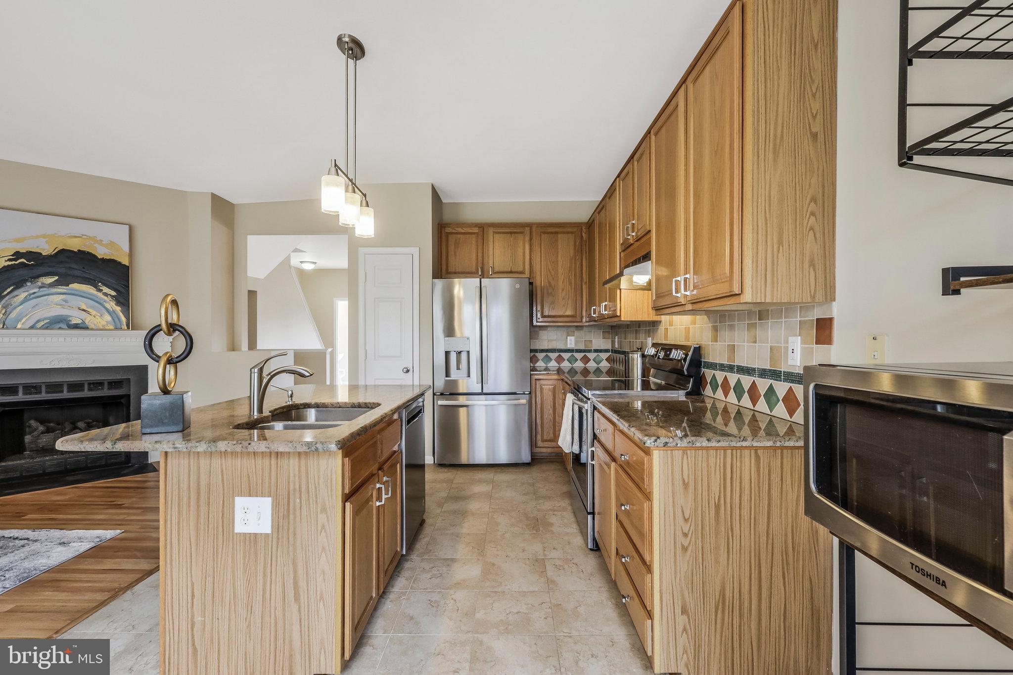 5243 Ballycastle Cir