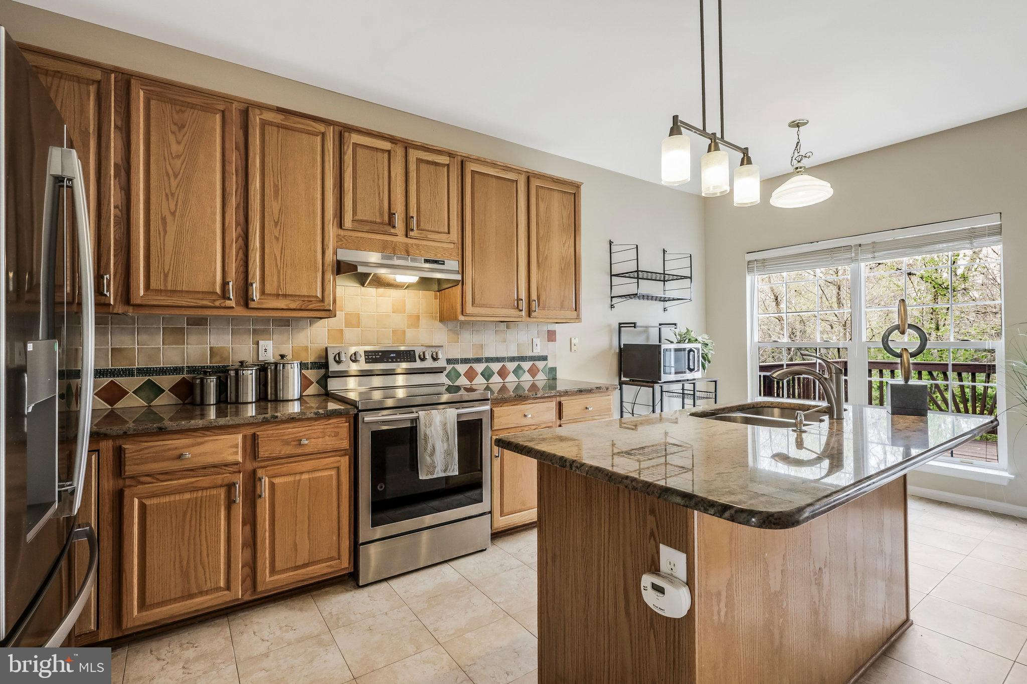 5243 Ballycastle Cir