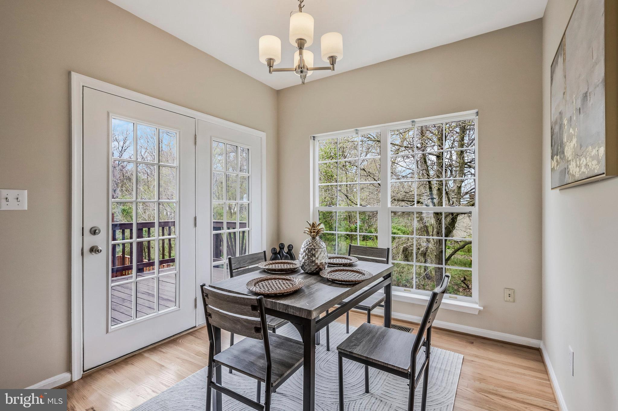 5243 Ballycastle Cir