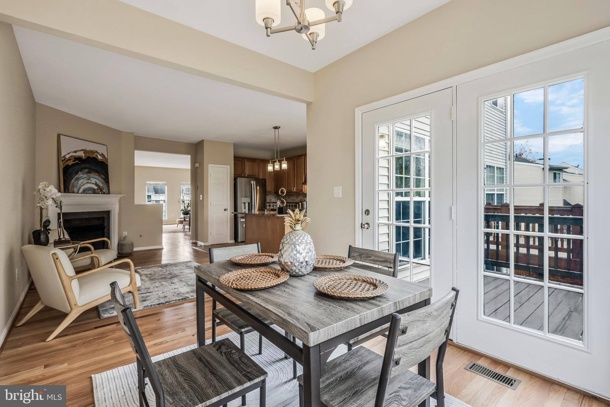 5243 Ballycastle Cir