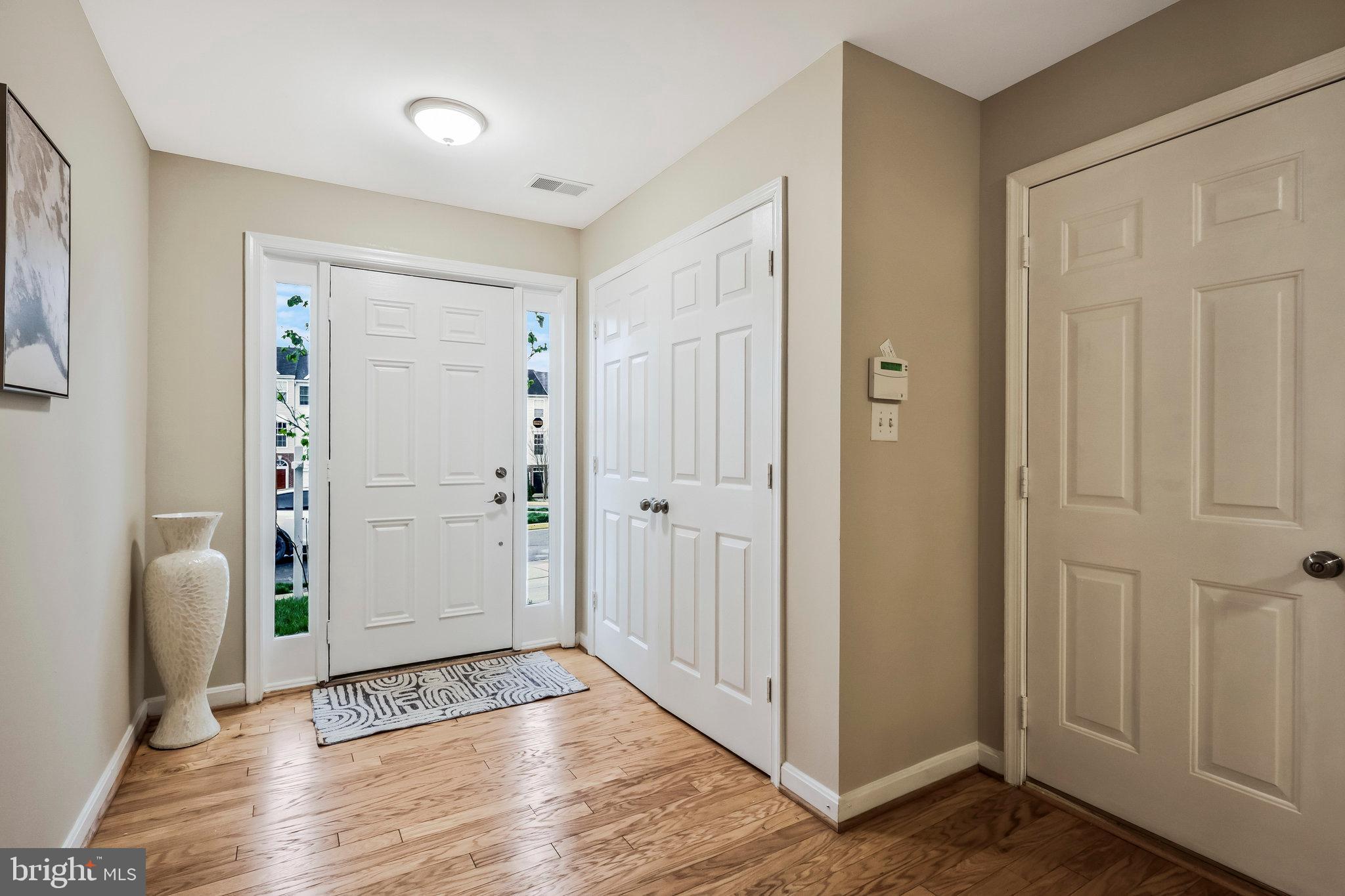 5243 Ballycastle Cir