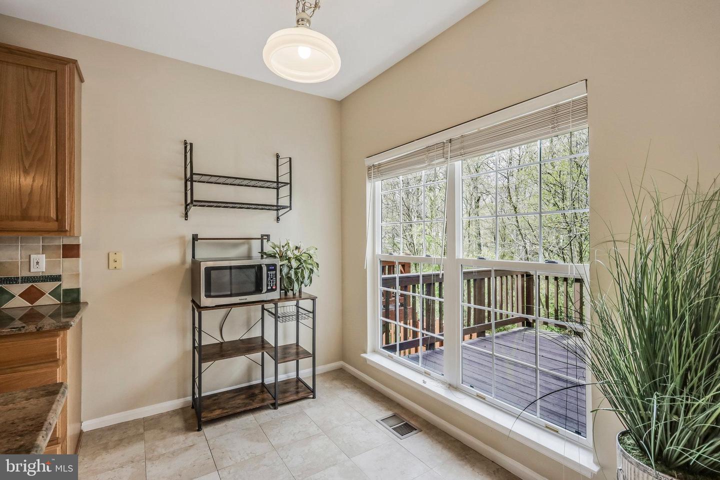 5243 Ballycastle Cir