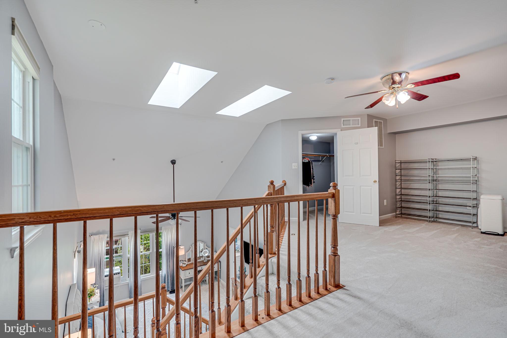 4731 Thornbury Dr