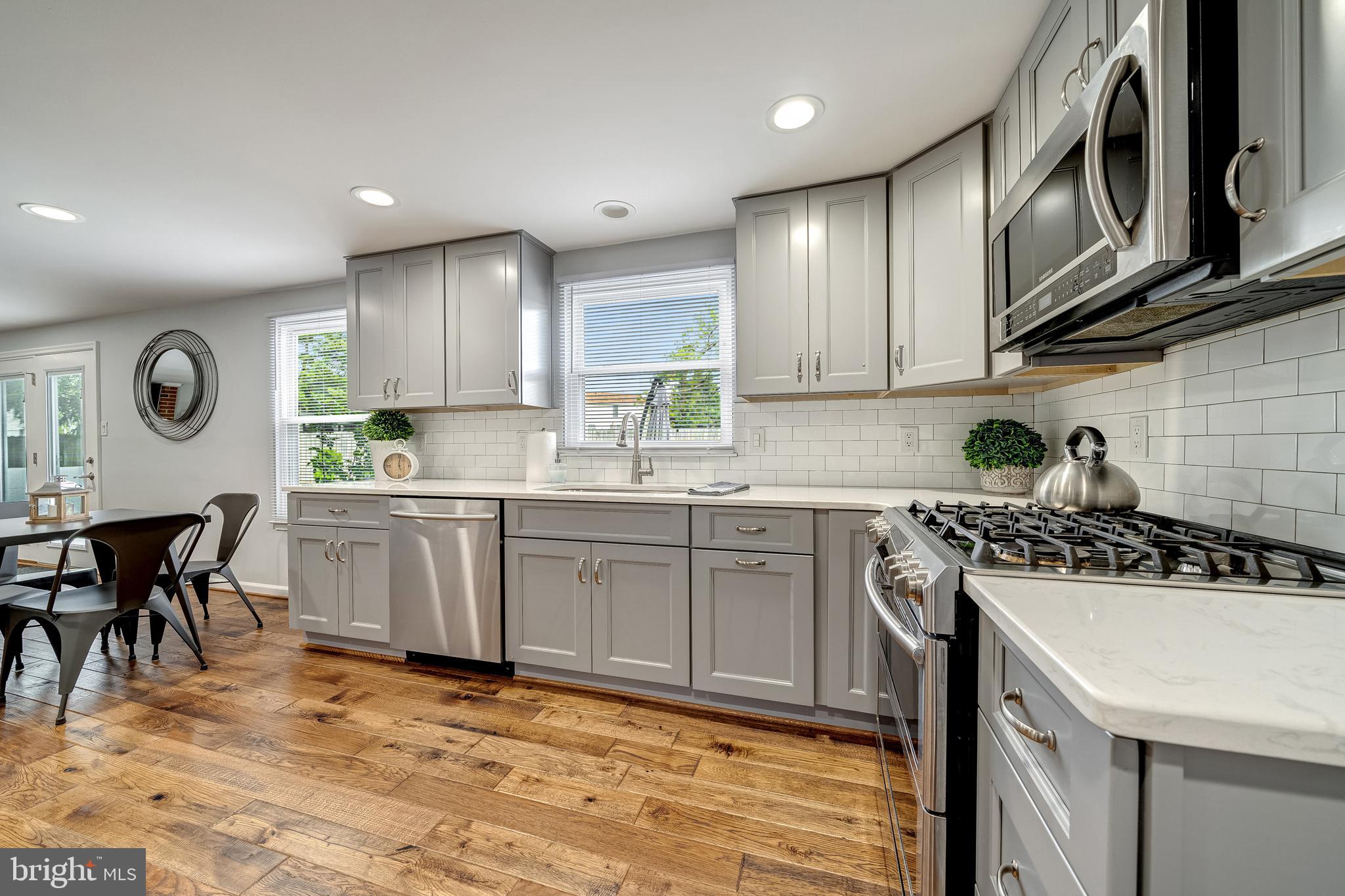 5458 BRADDOCK RIDGE DRIVE