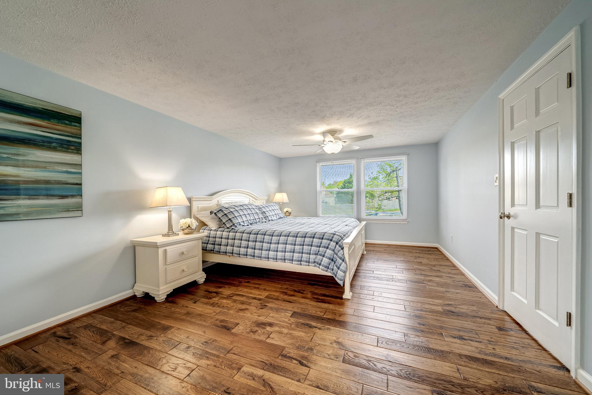 5458 BRADDOCK RIDGE DRIVE
