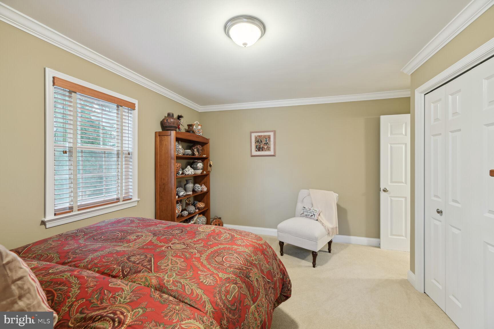 3300 Clearwood Ct
