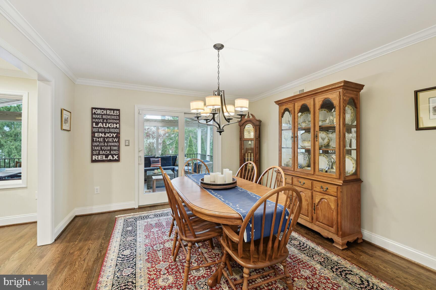 3300 Clearwood Ct