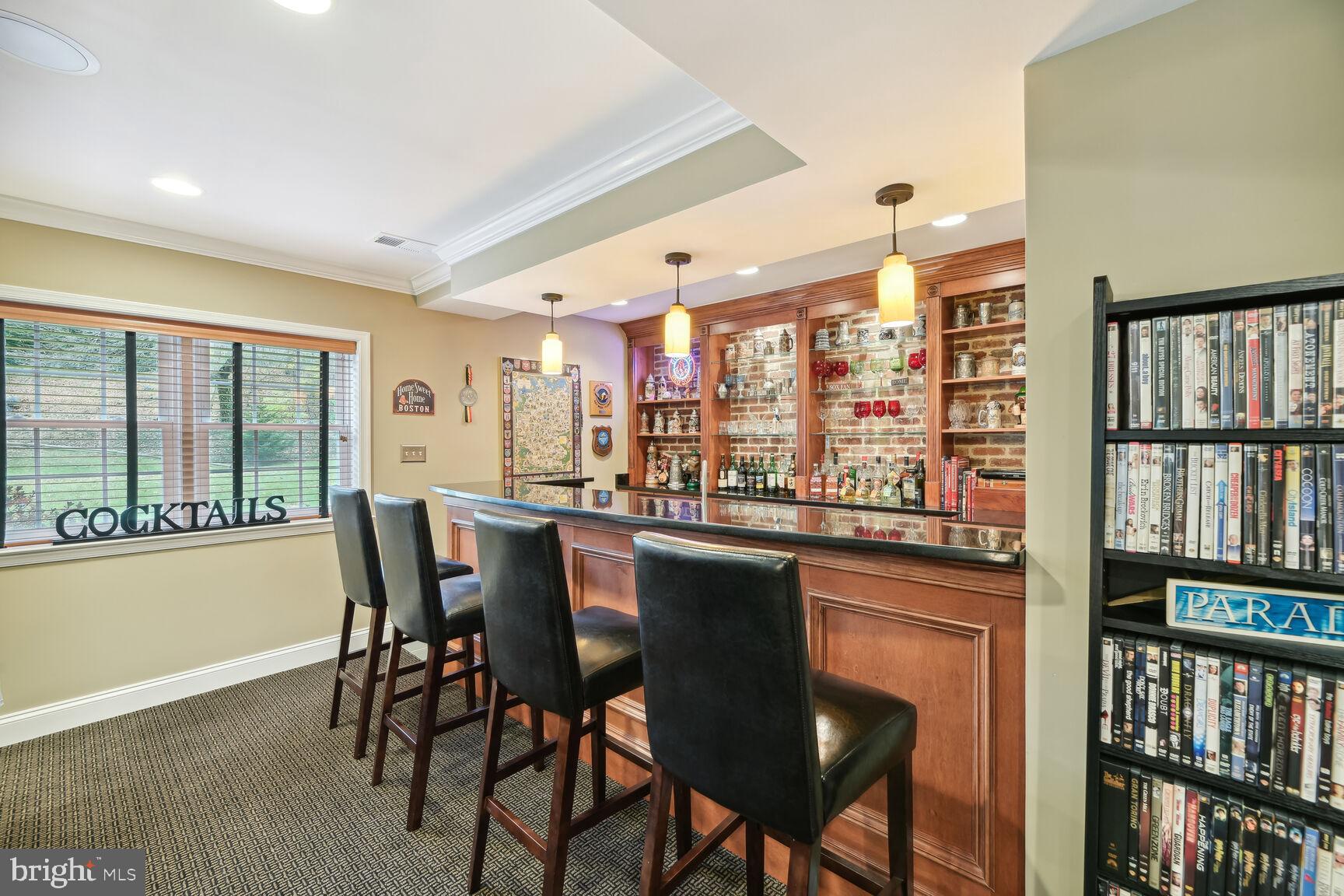 3300 Clearwood Ct