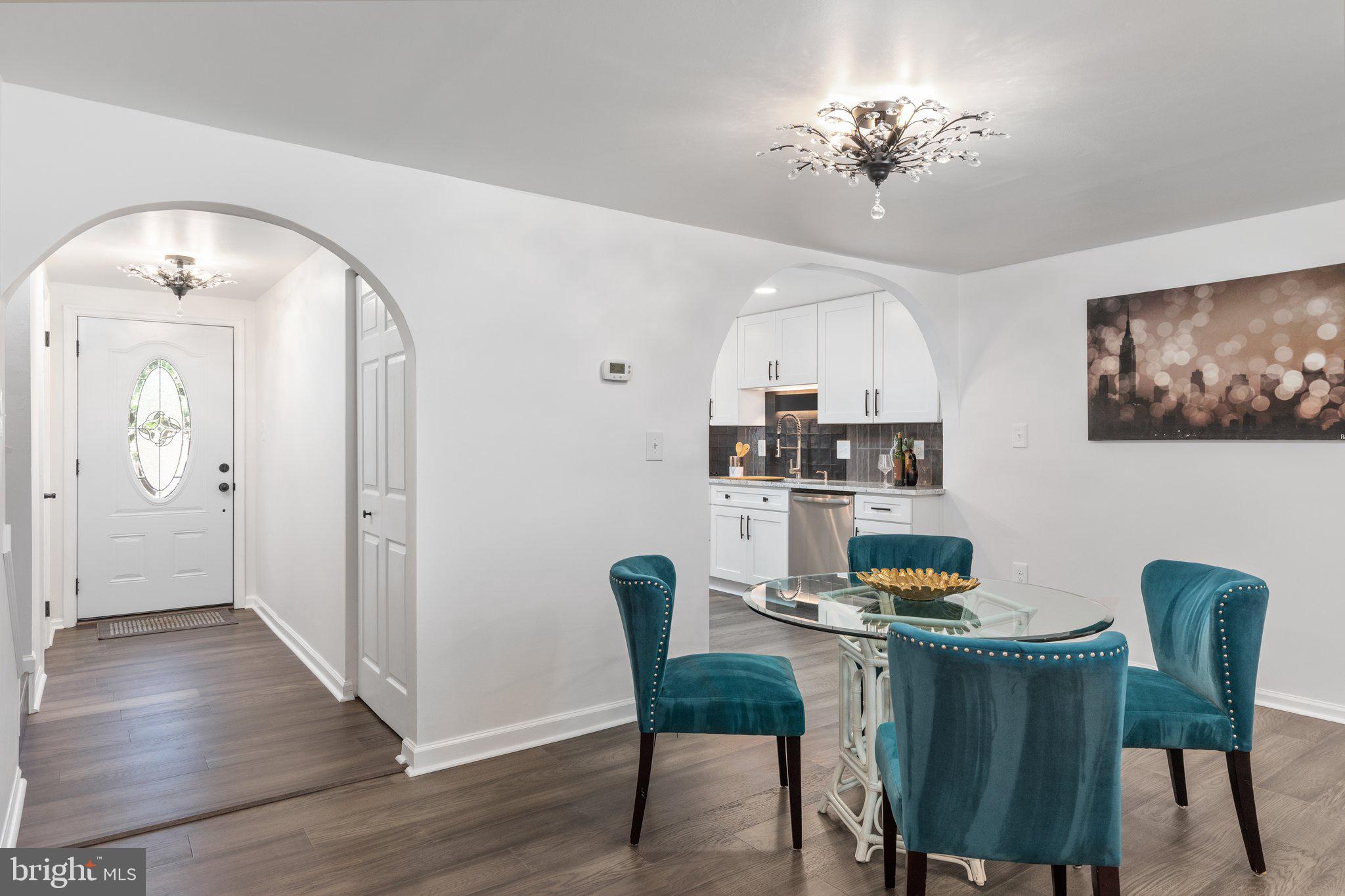 10123 Walnut Wood Ct