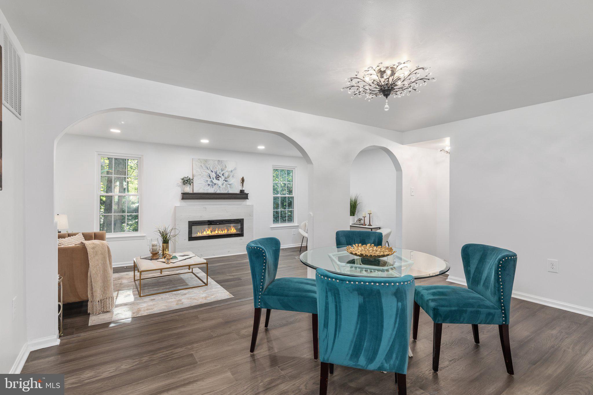 10123 Walnut Wood Ct