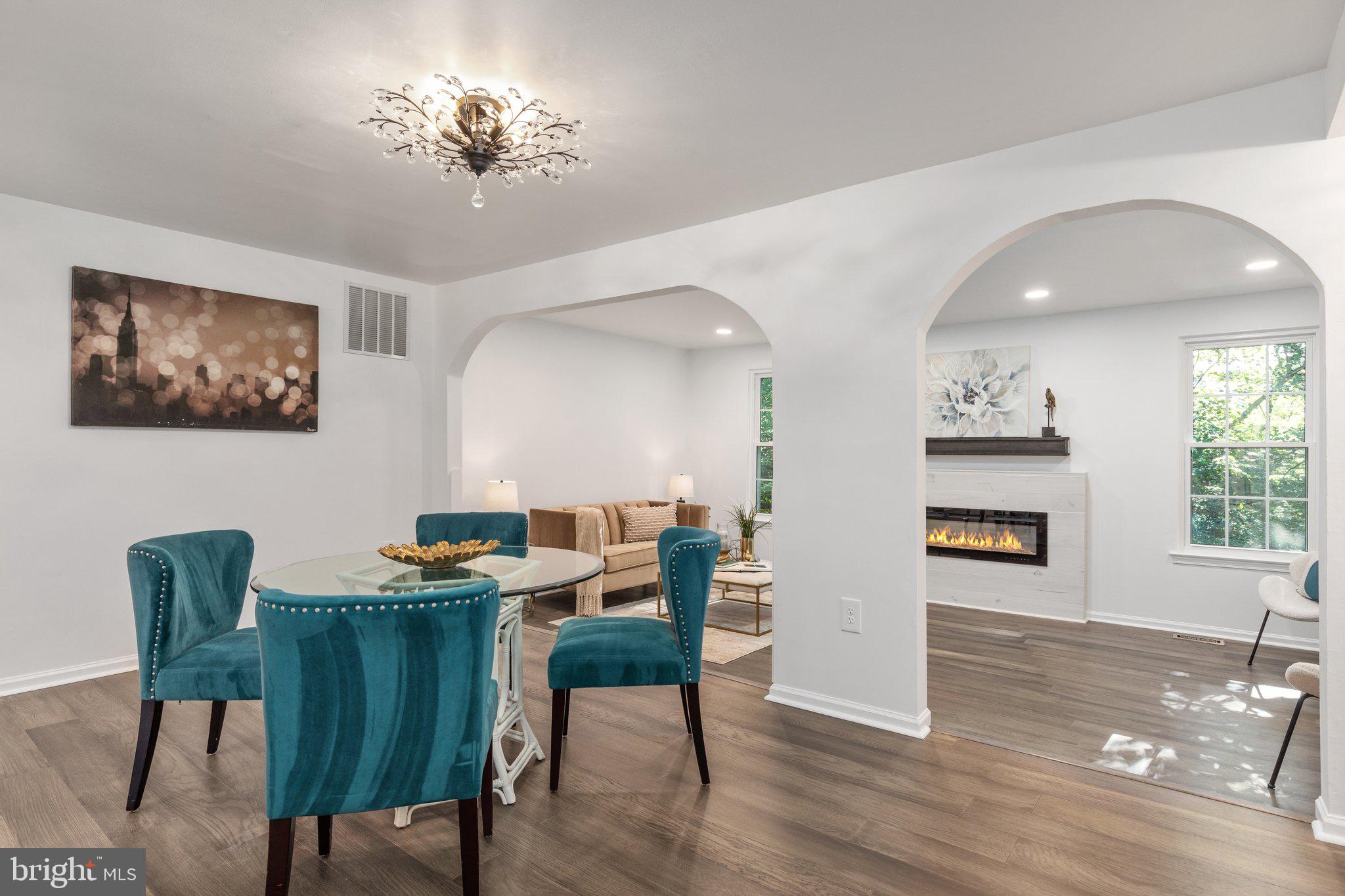 10123 Walnut Wood Ct