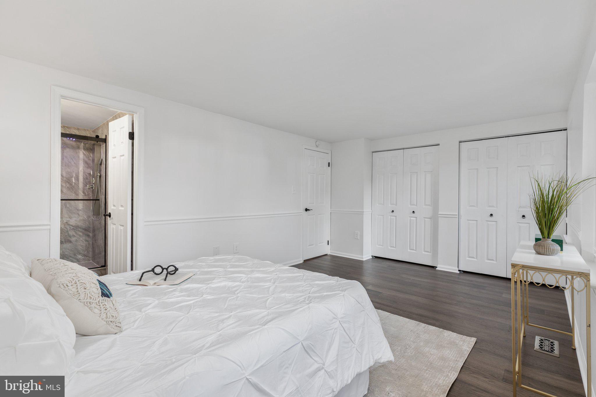 10123 Walnut Wood Ct