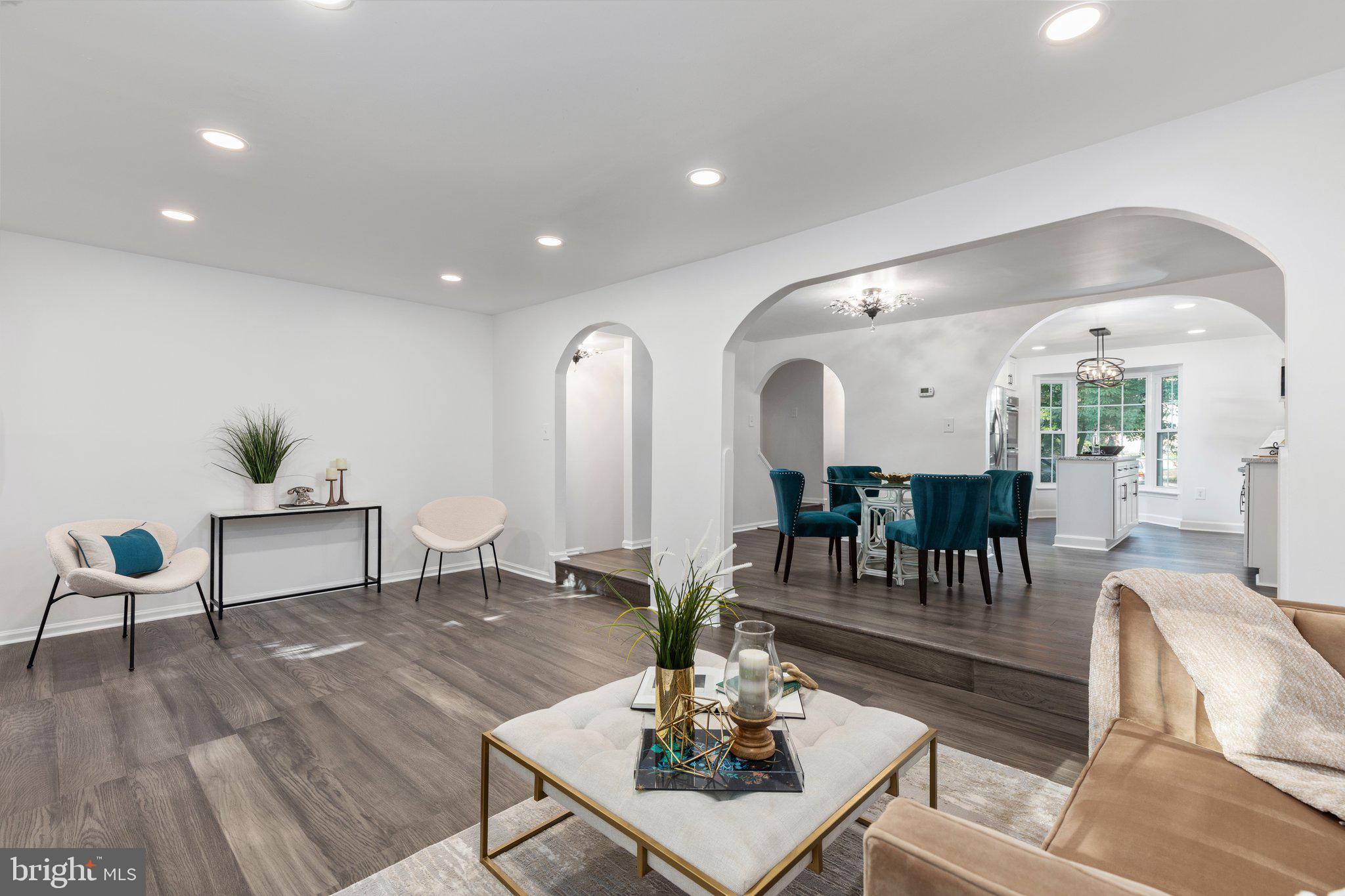 10123 Walnut Wood Ct