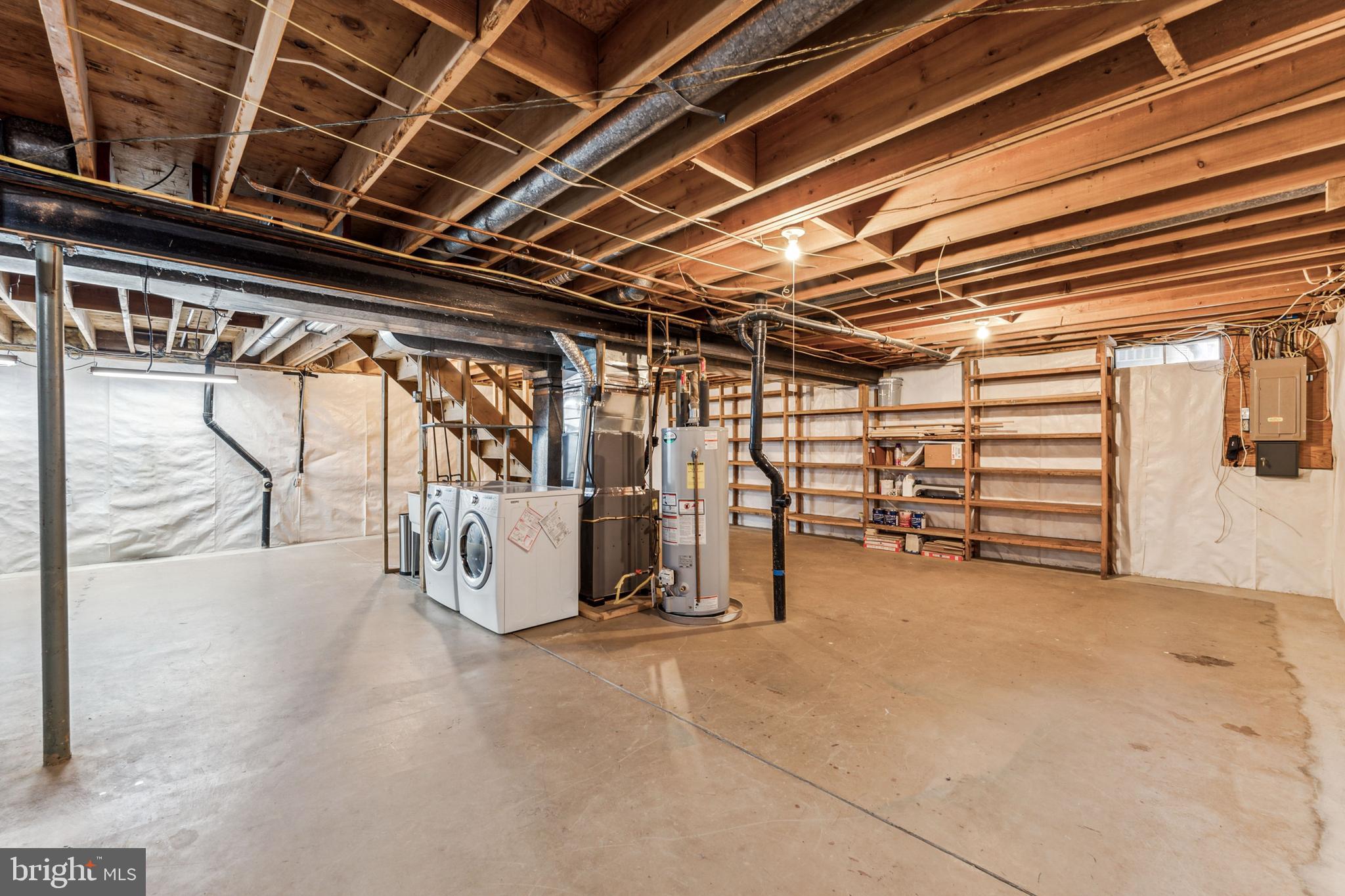 203 Ceret Ct SW