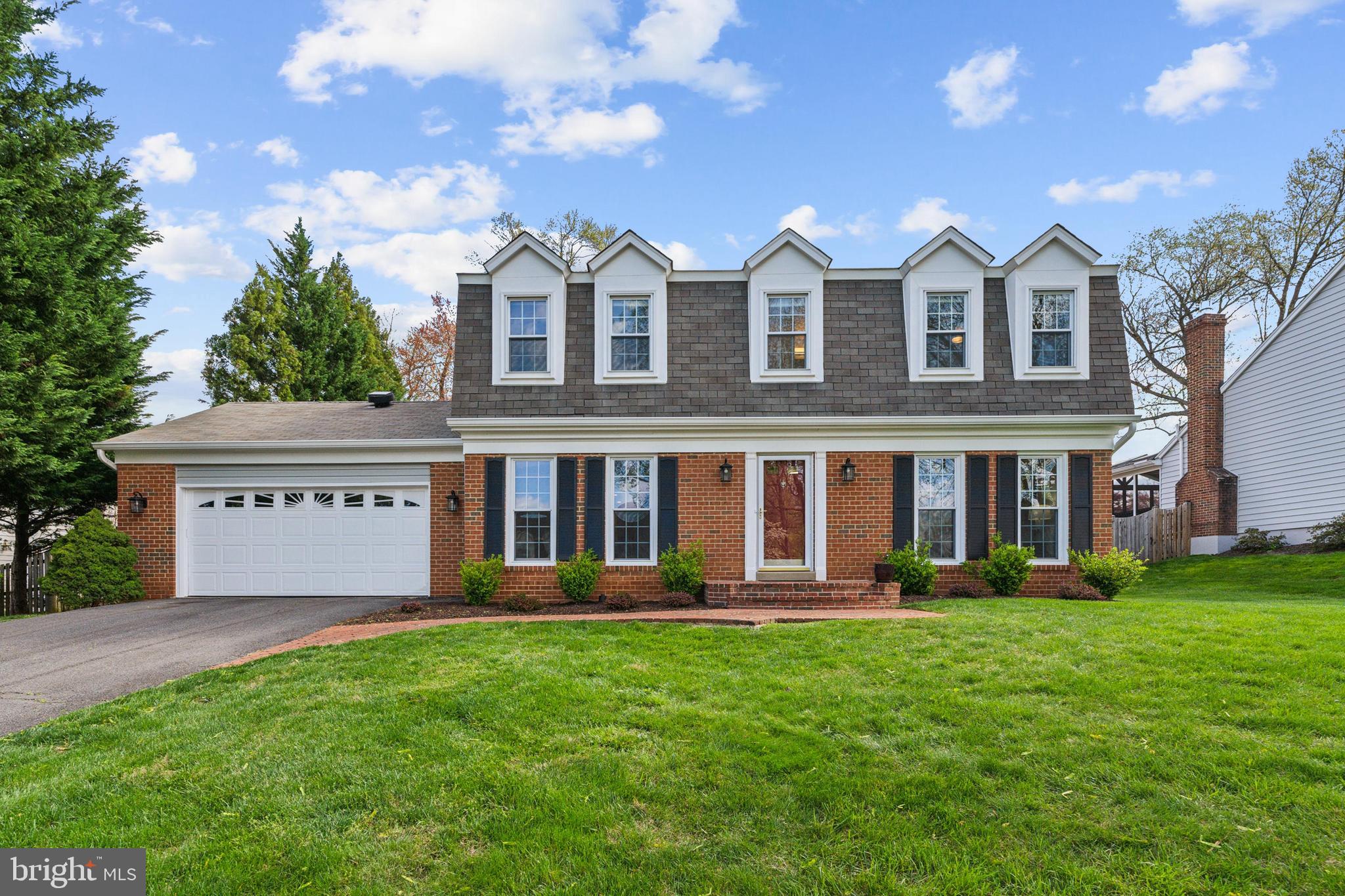 203 Ceret Ct SW