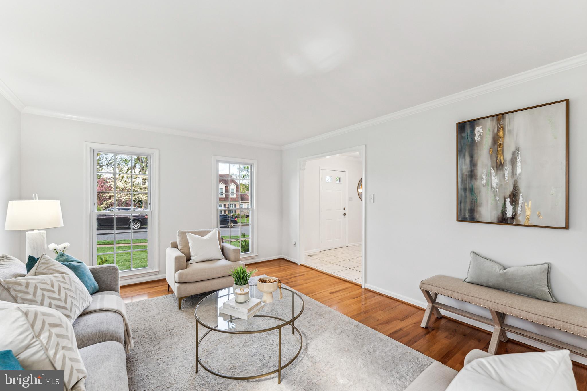 203 Ceret Ct SW