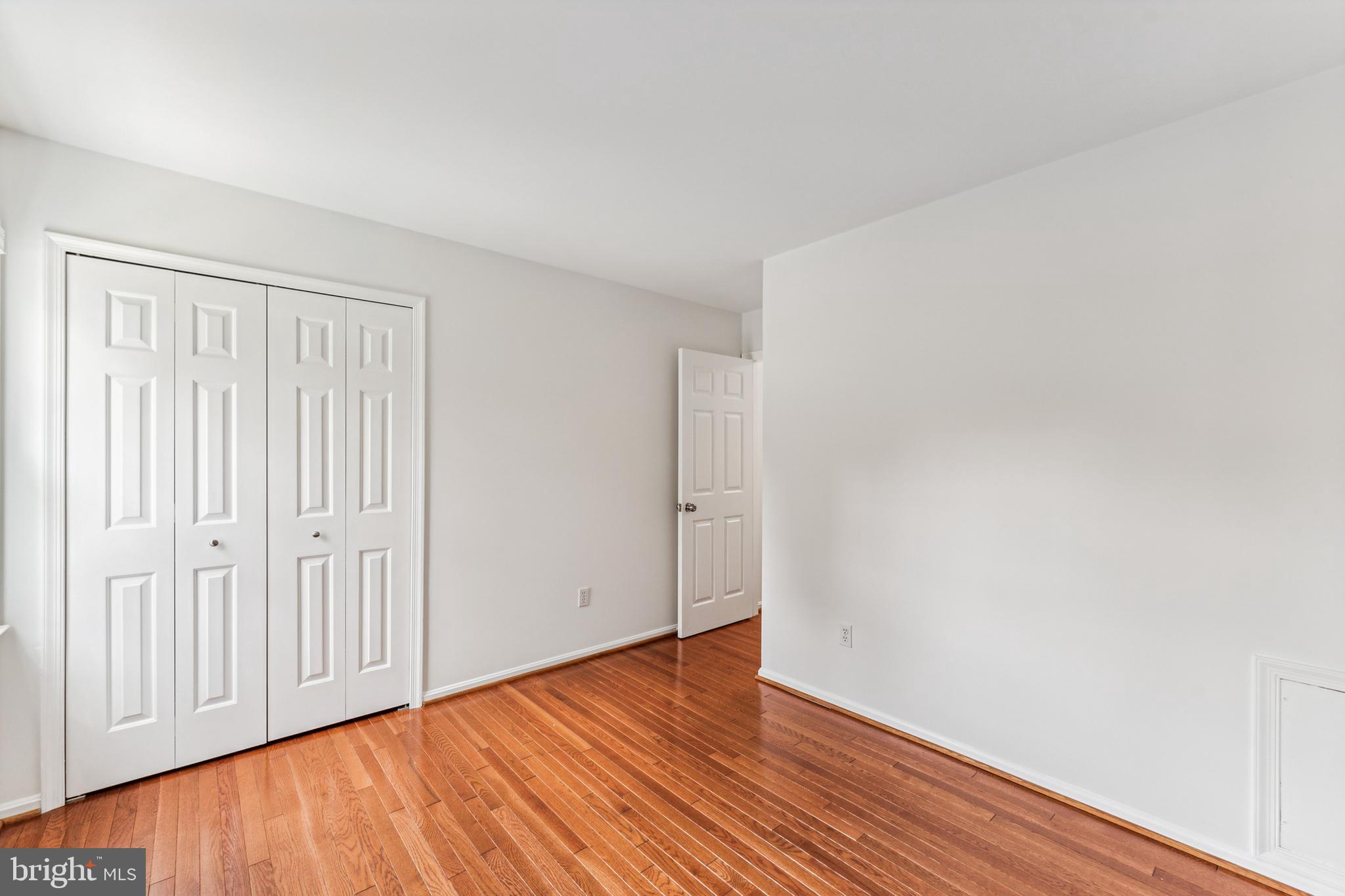203 Ceret Ct SW
