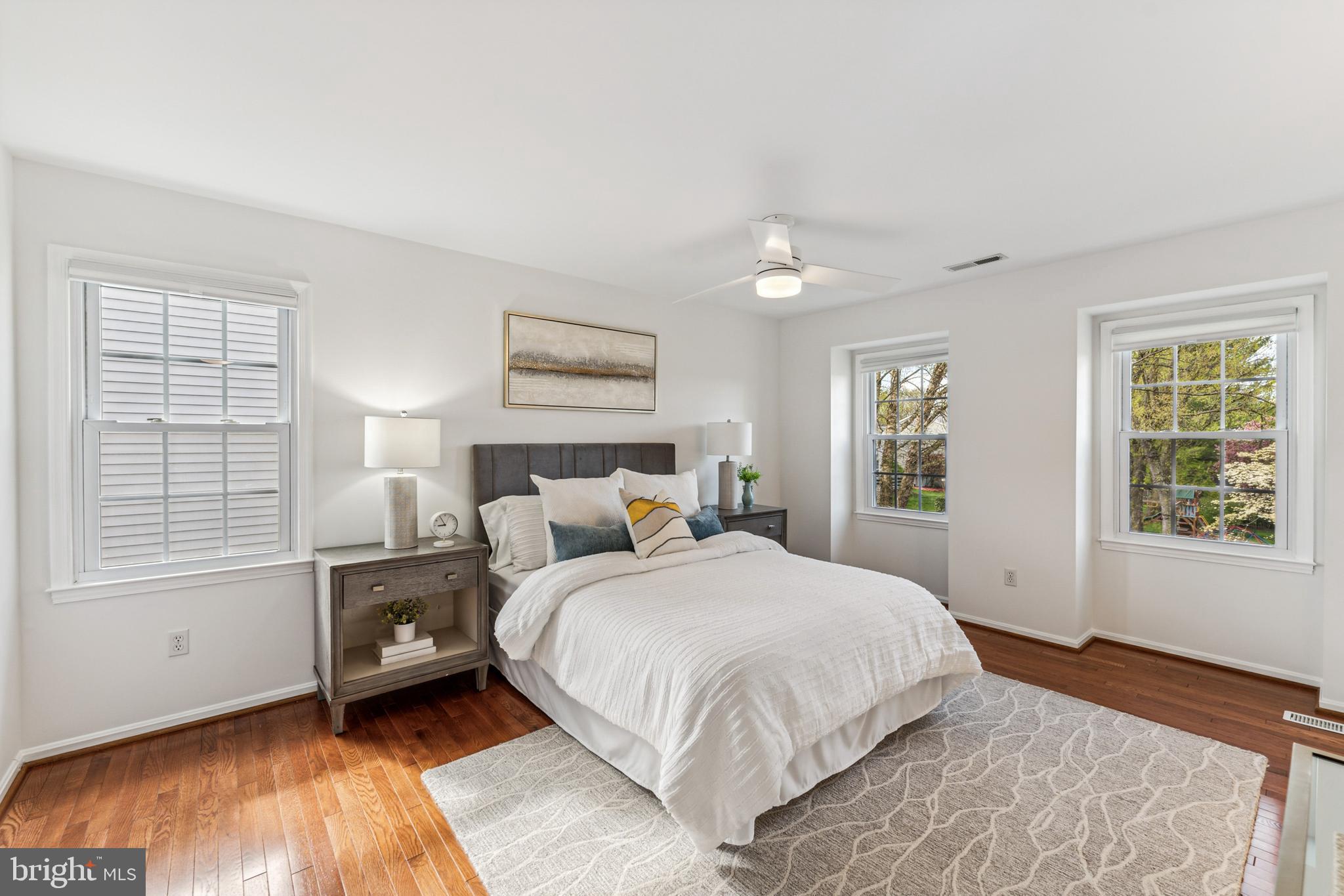 203 Ceret Ct SW