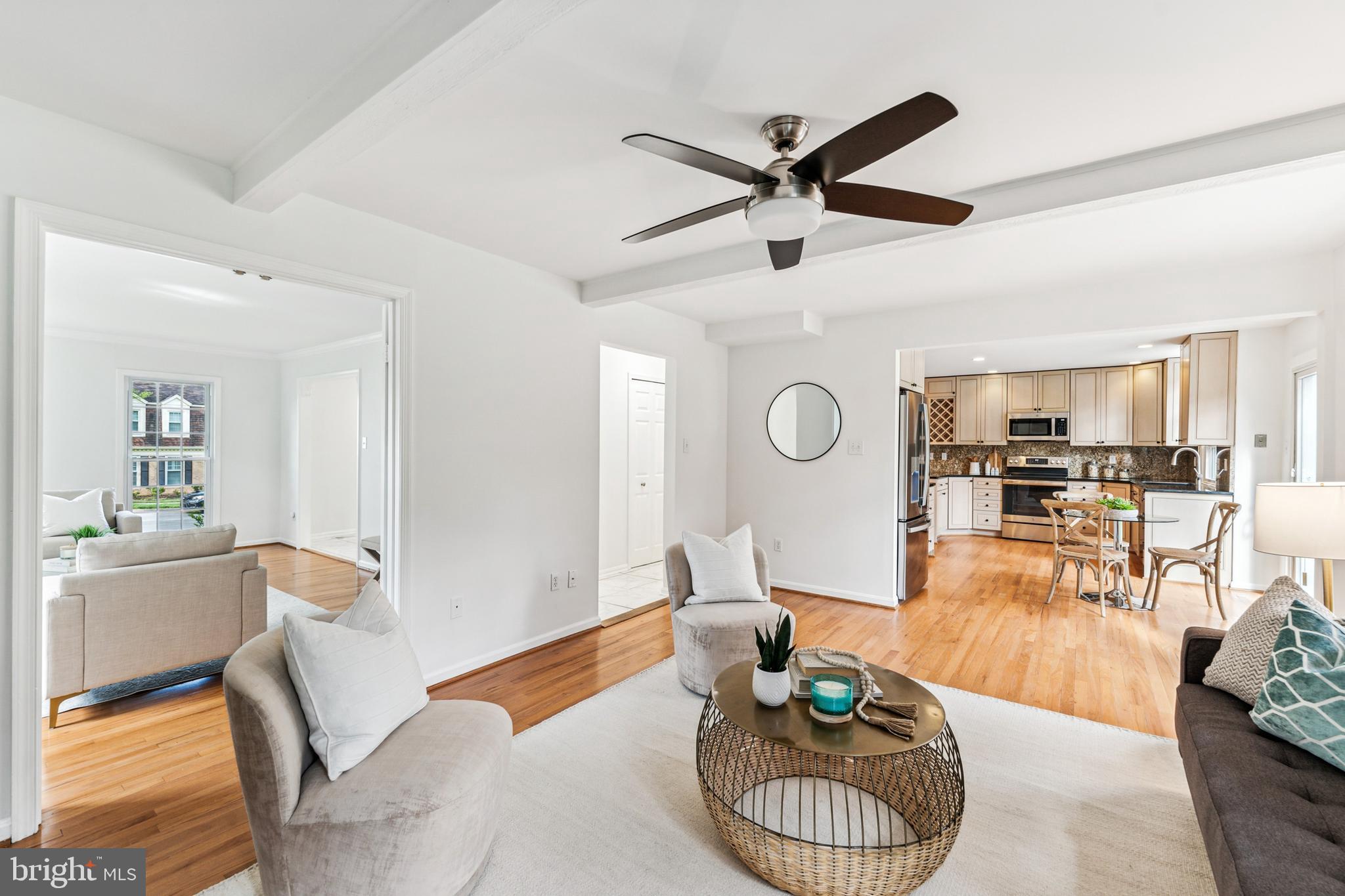 203 Ceret Ct SW