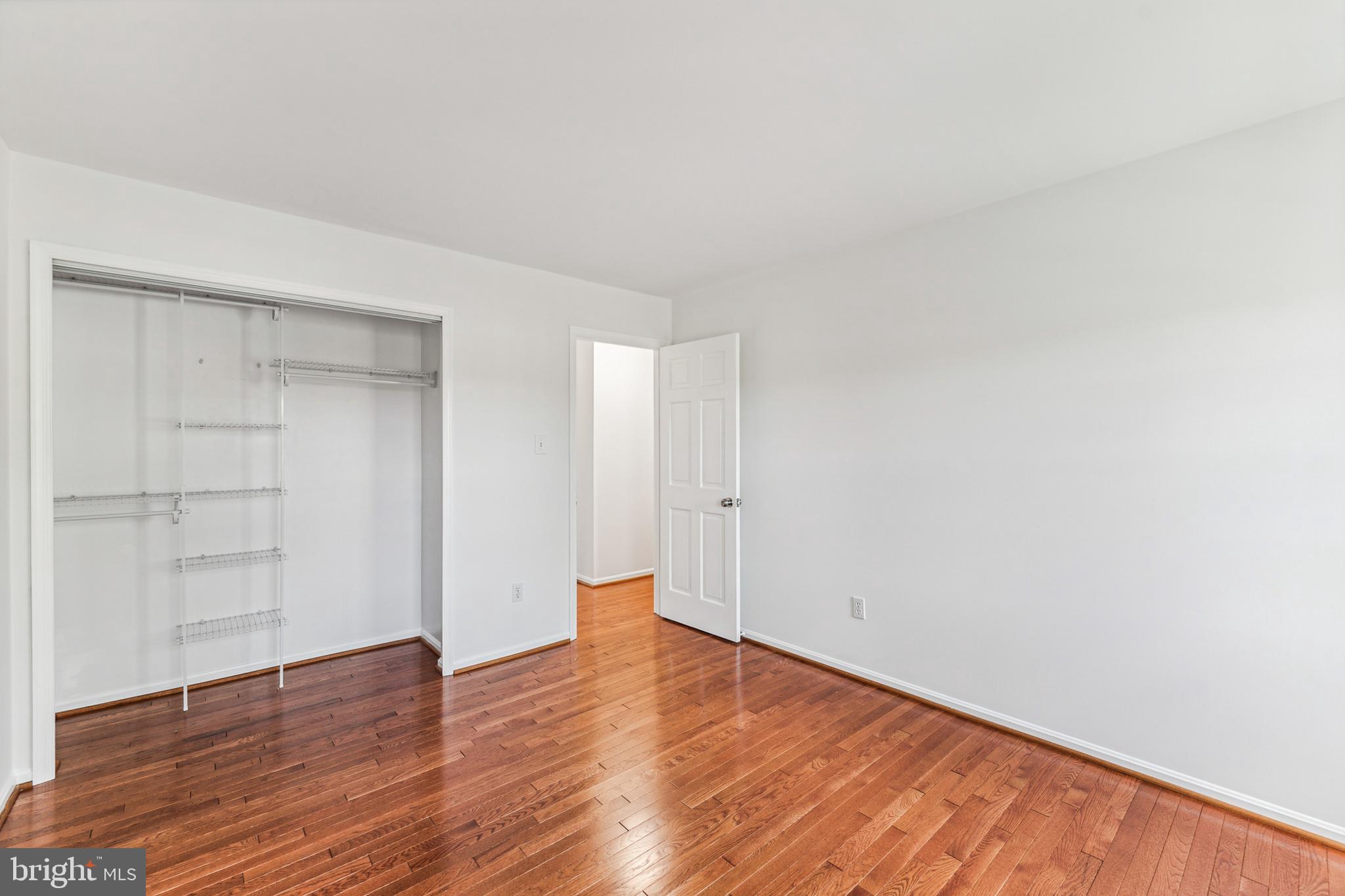 203 Ceret Ct SW