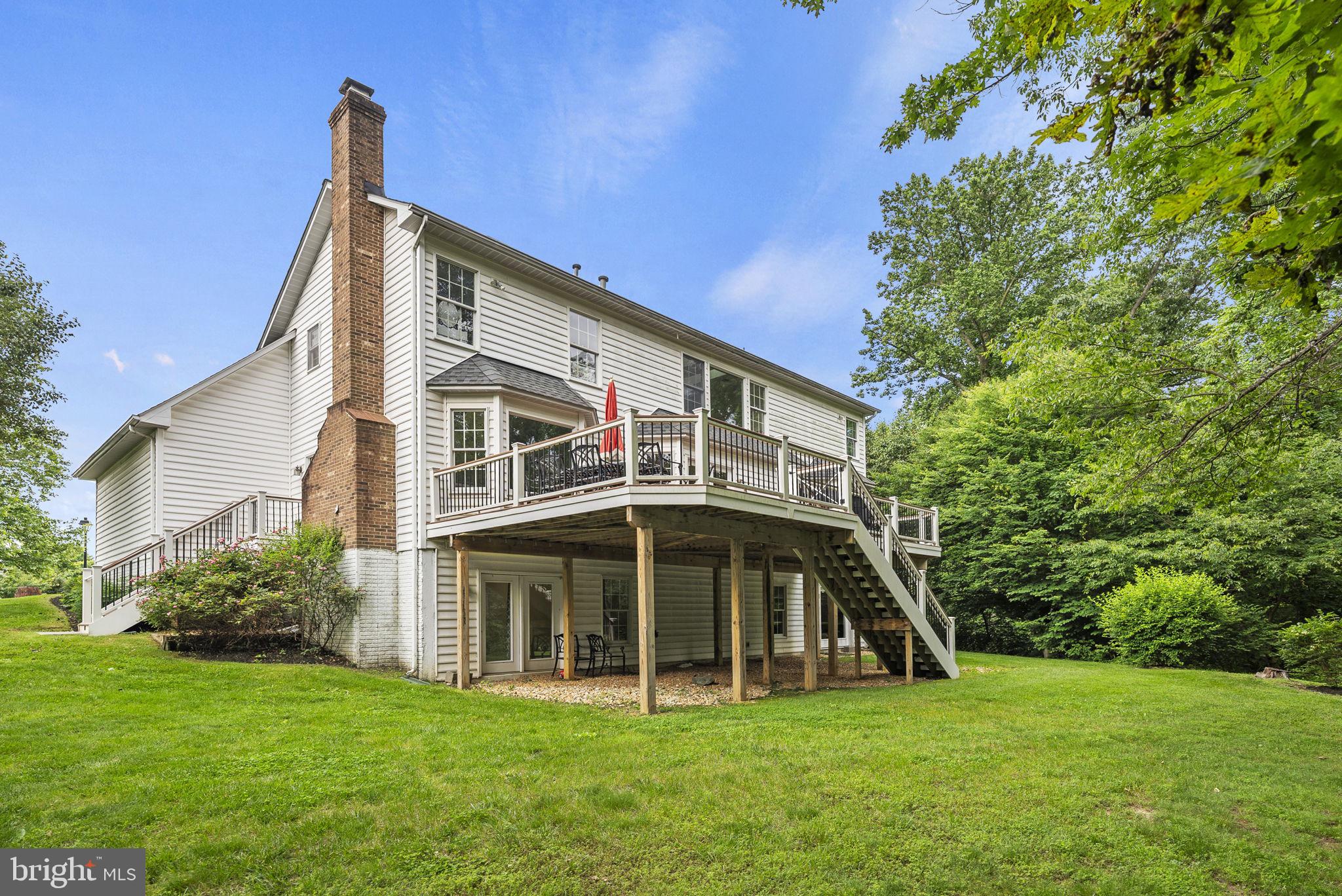 6101 Tobey Ct
