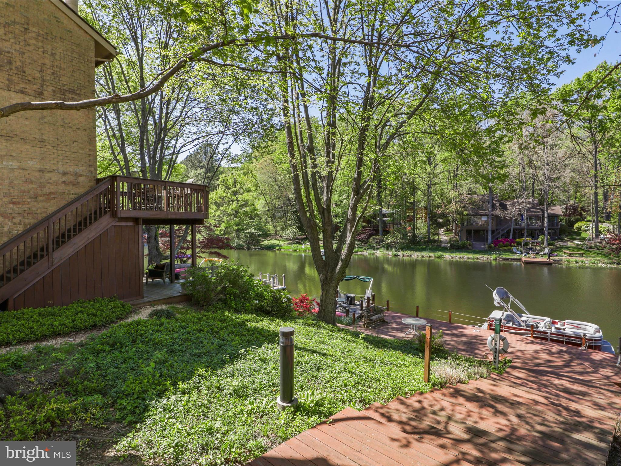 2030 Swans Neck Way