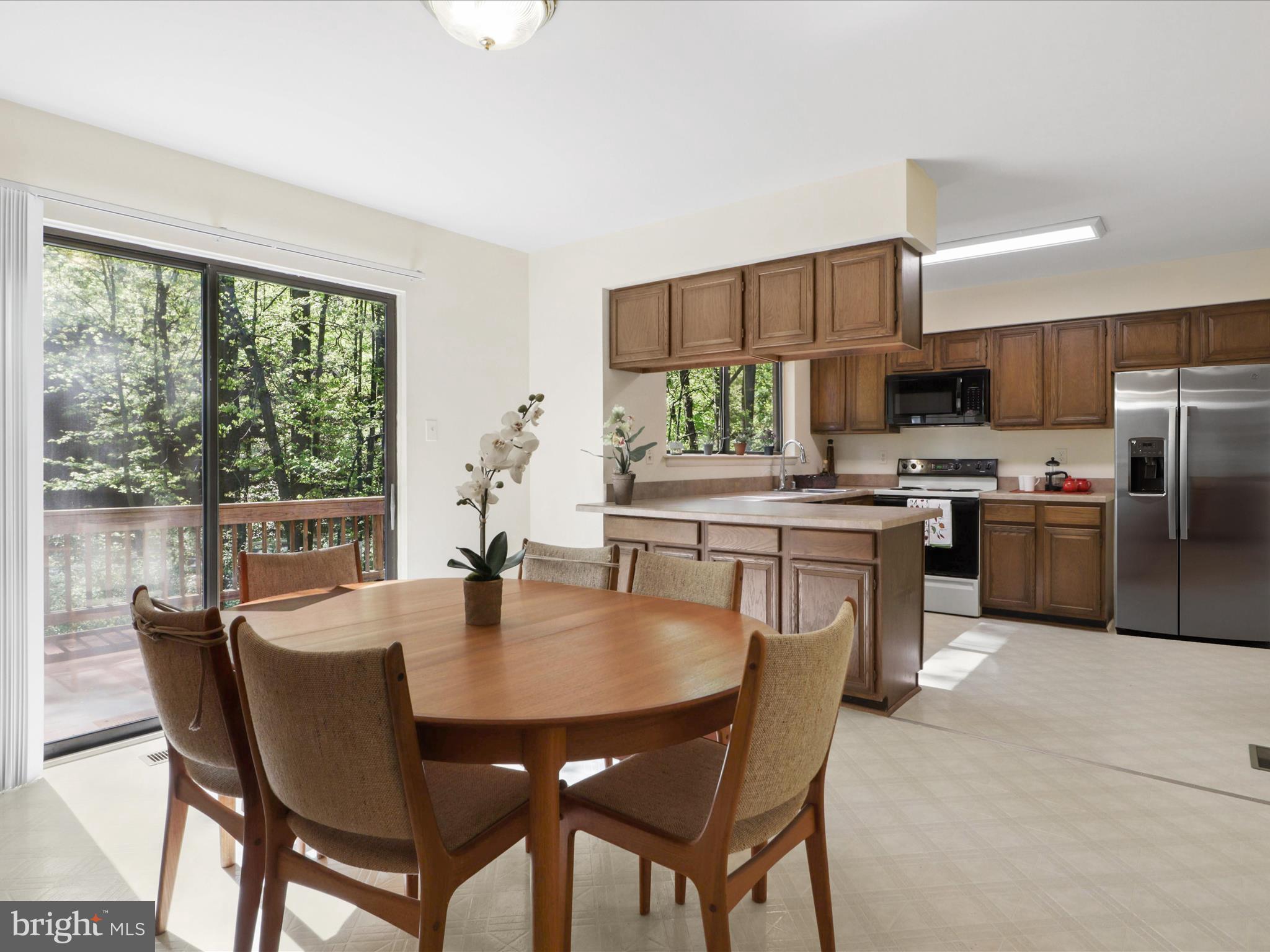 2030 Swans Neck Way