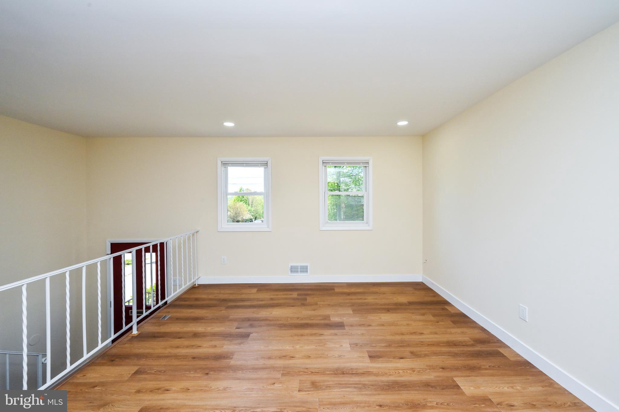 2331 Highland Ave