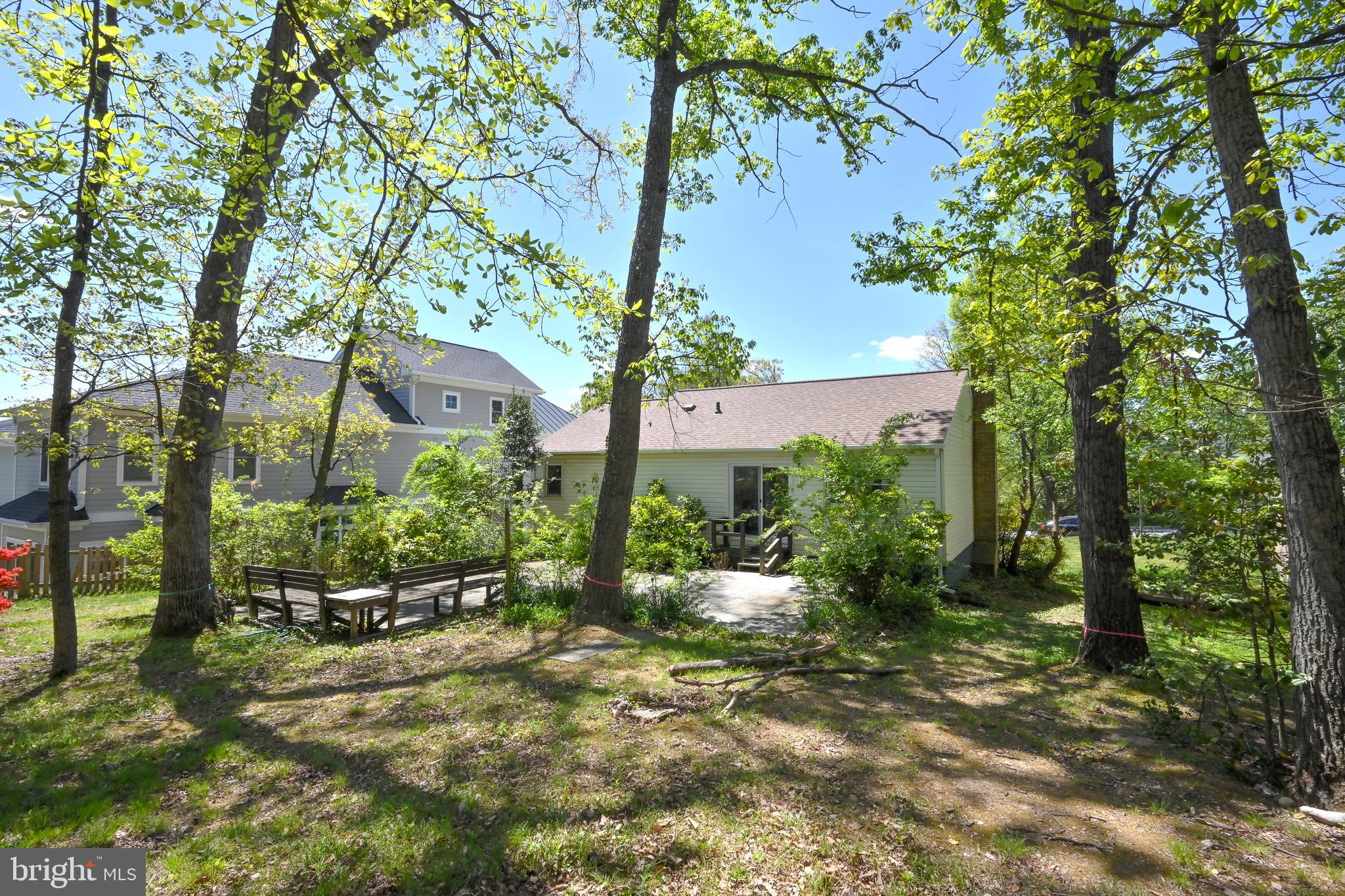 2331 Highland Ave