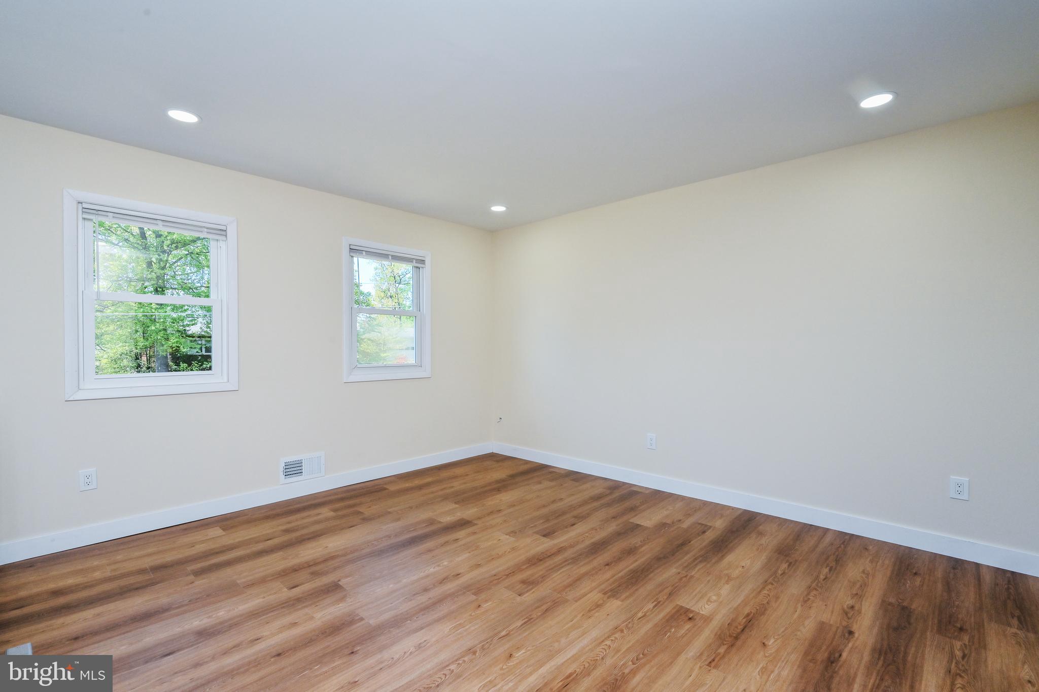 2331 Highland Ave