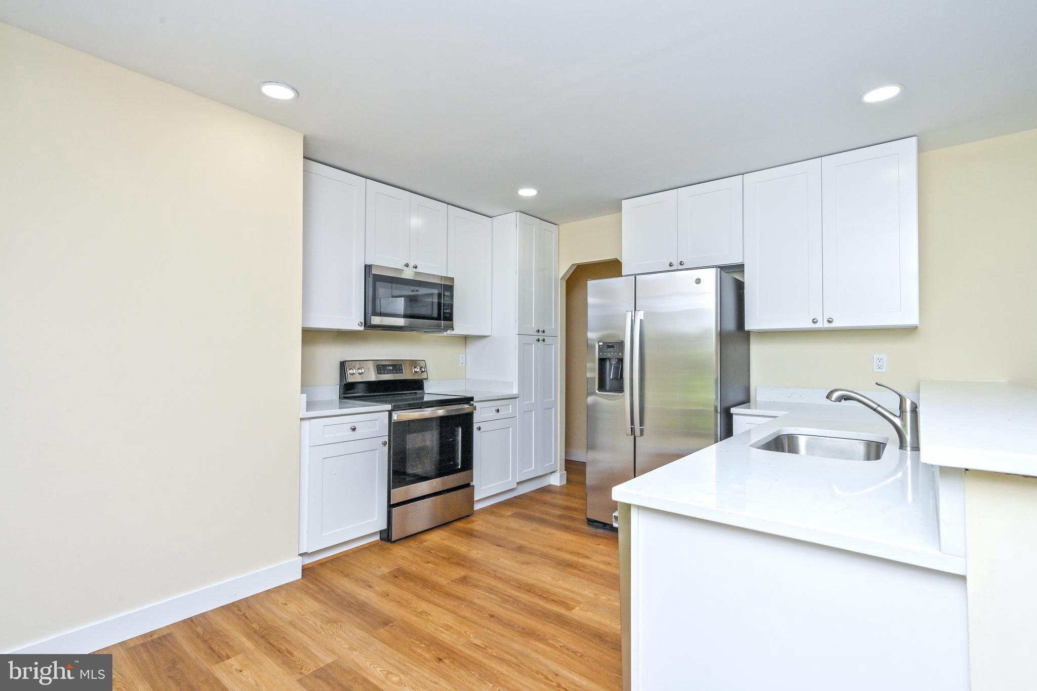 2331 Highland Ave