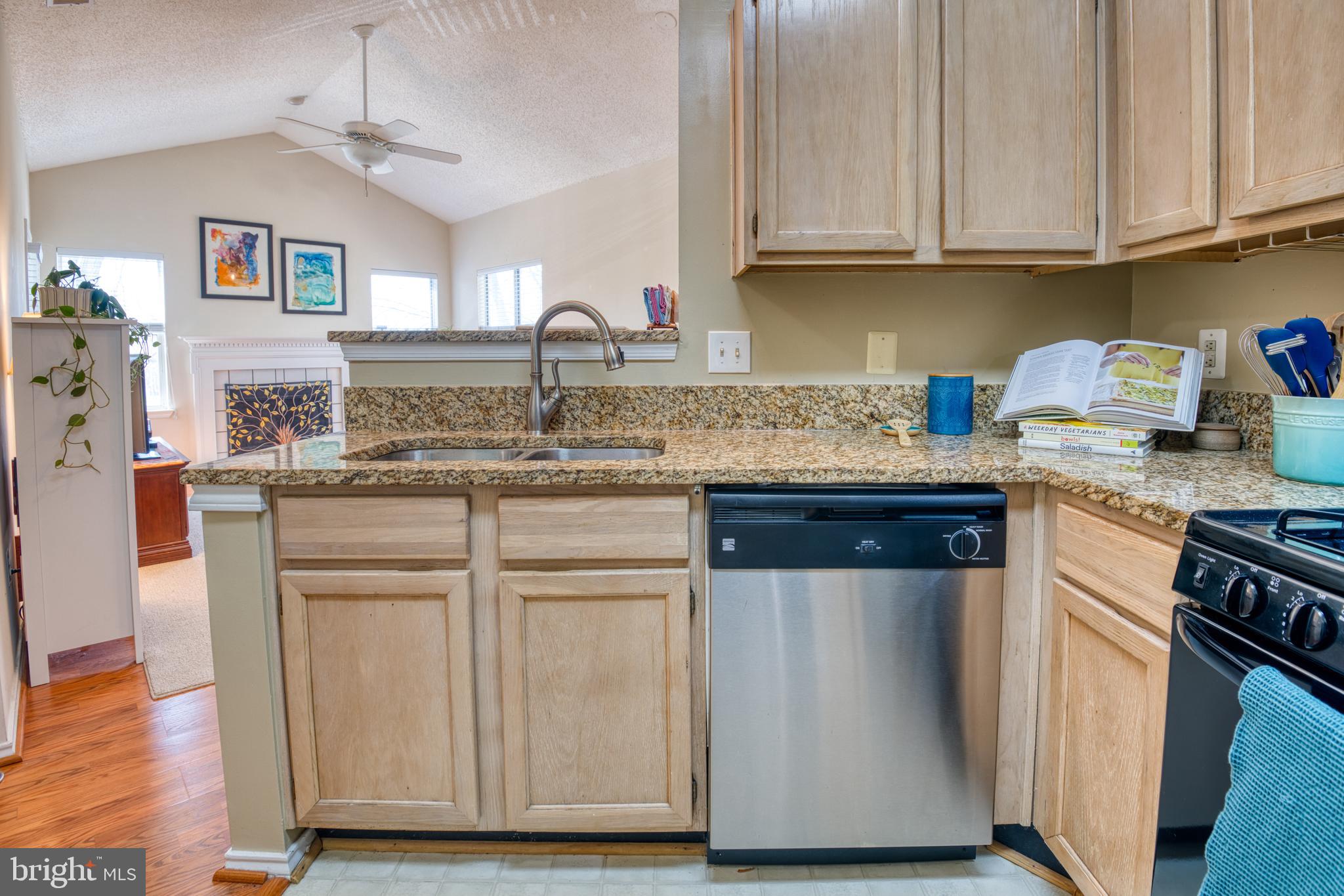4421 Fair Stone Dr #203