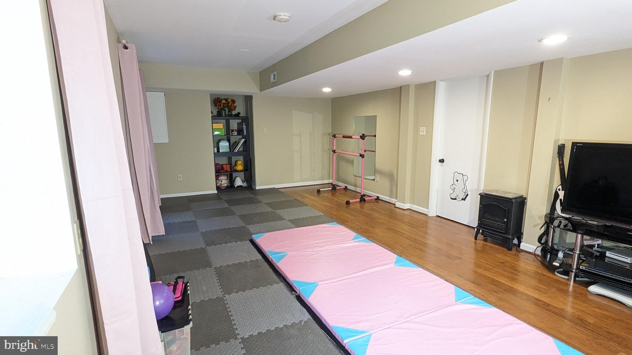 13180 LAZY GLEN LANE