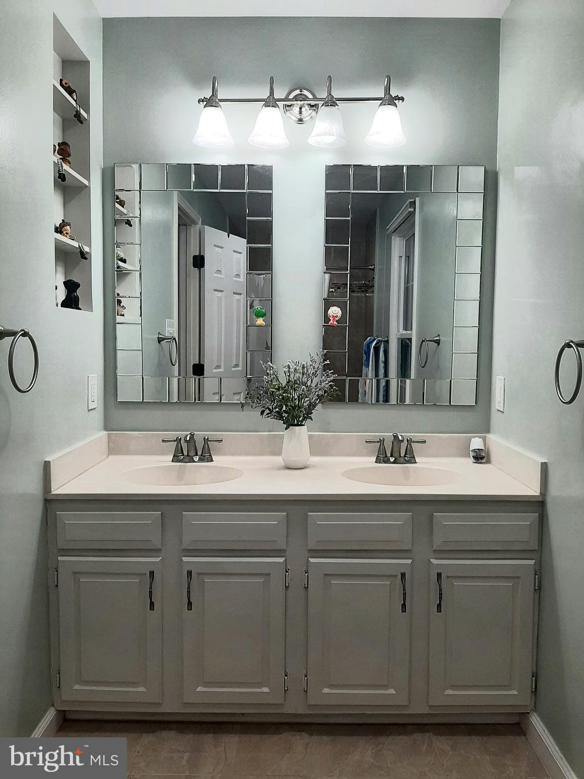 13180 LAZY GLEN LANE