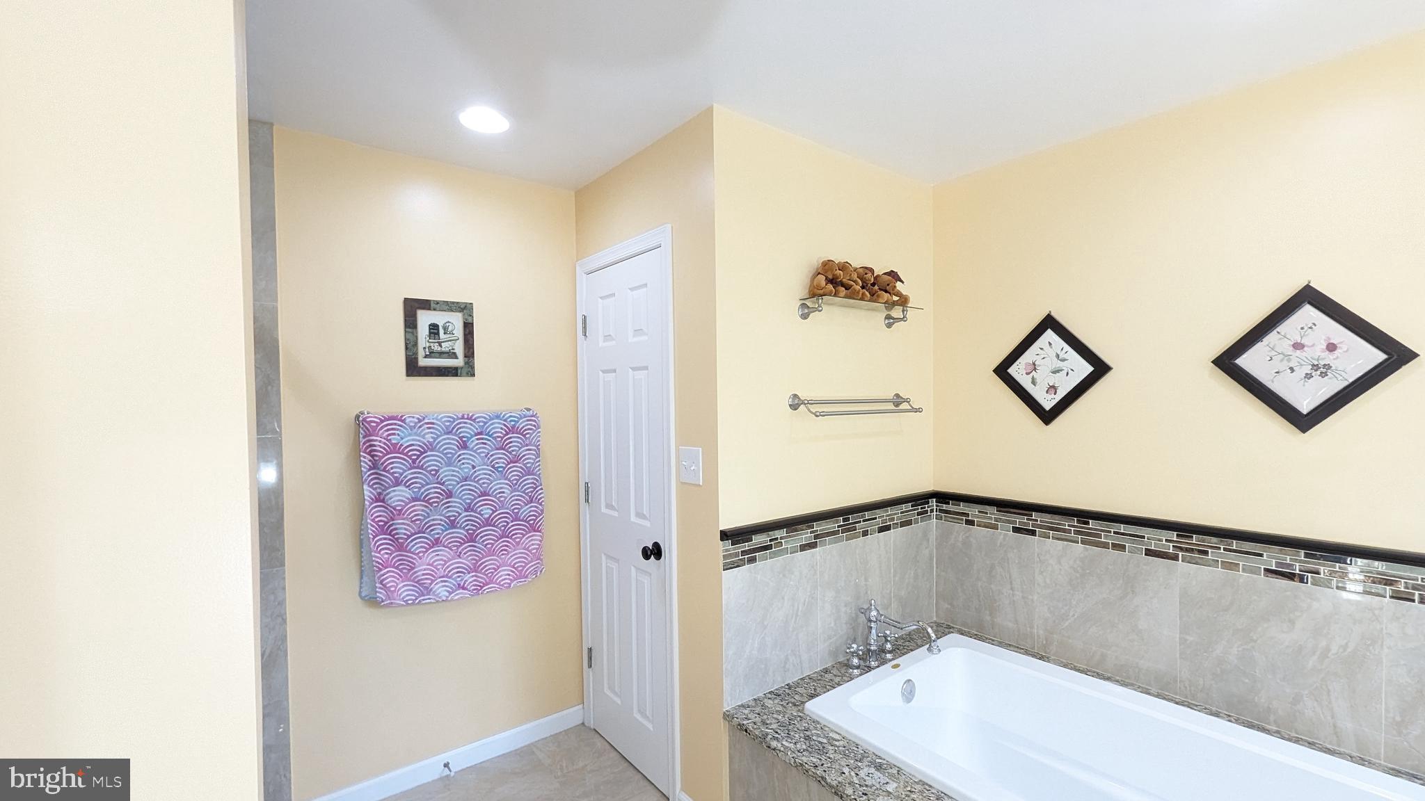 13180 LAZY GLEN LANE