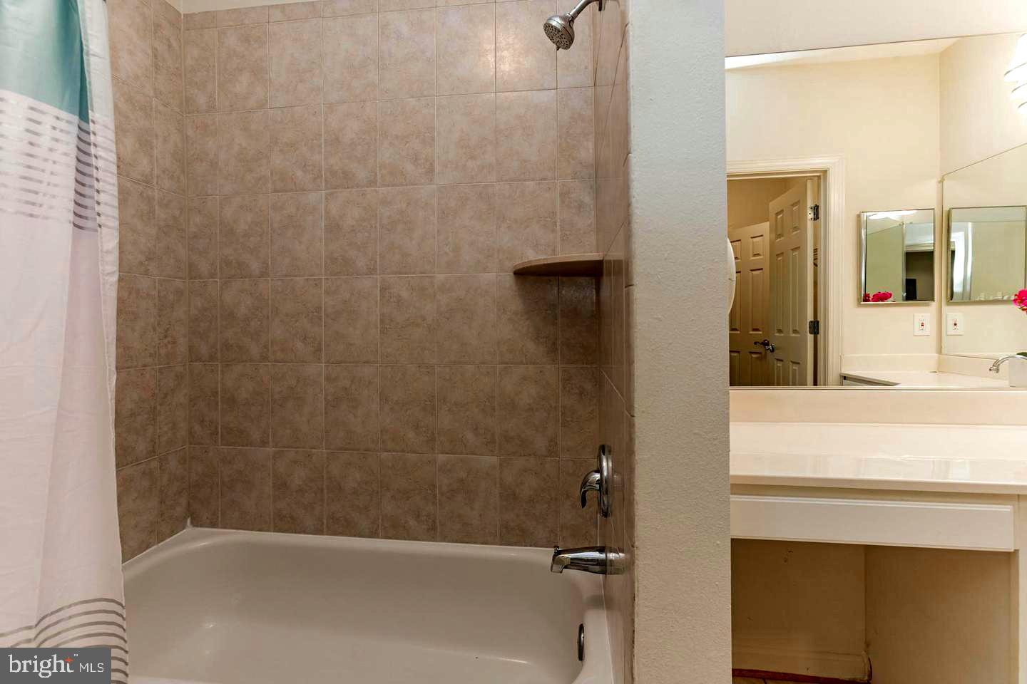 12150 PENDERVIEW TER #1328