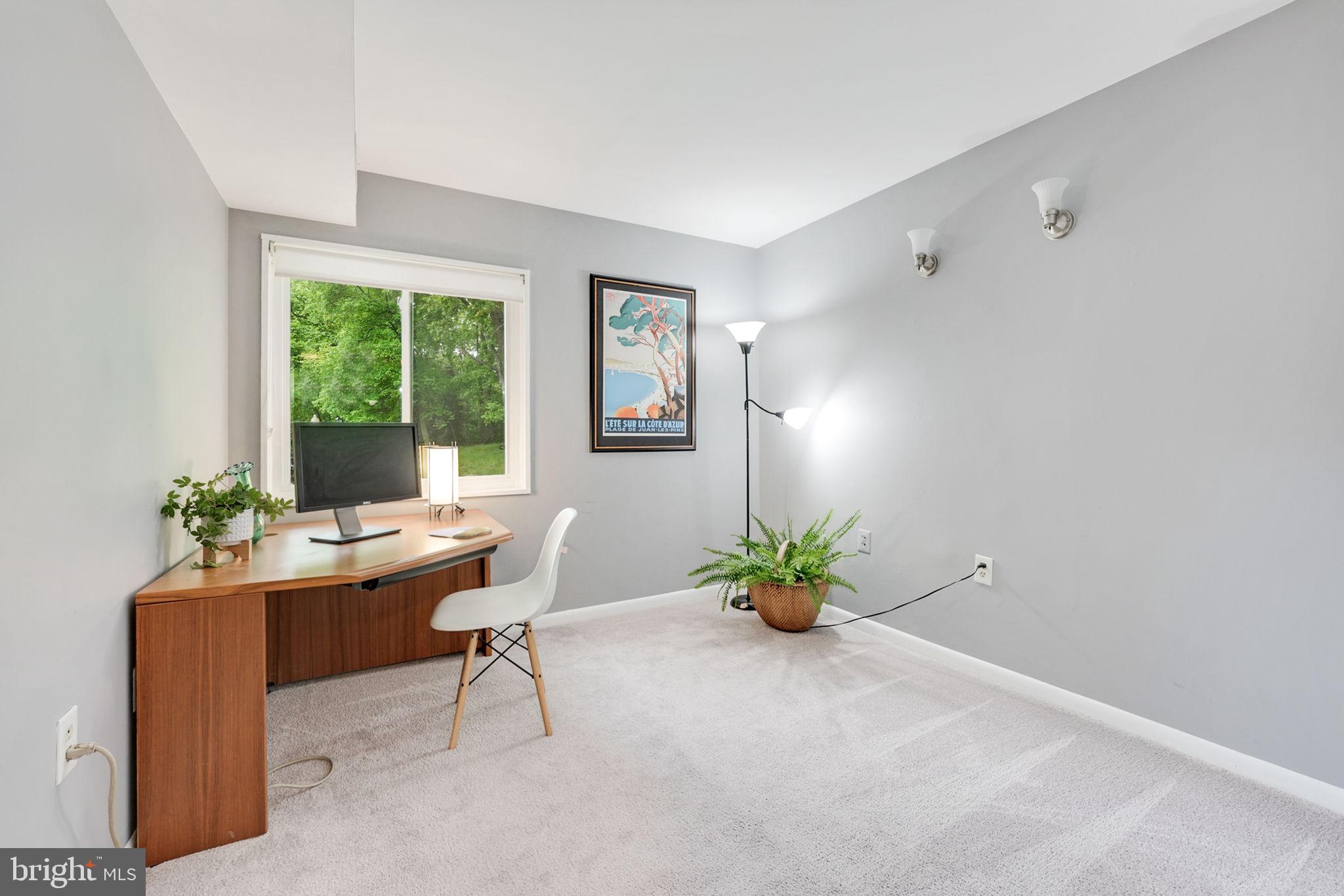 1426 Northgate Sq #1426-12b