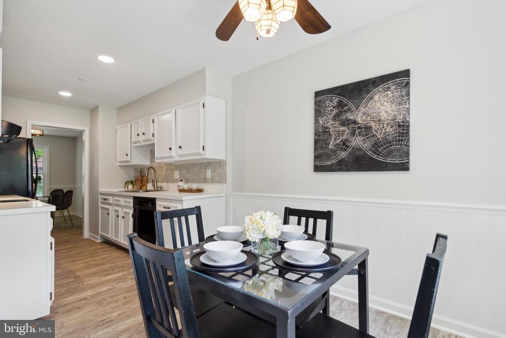 9557 Cherry Oak Ct