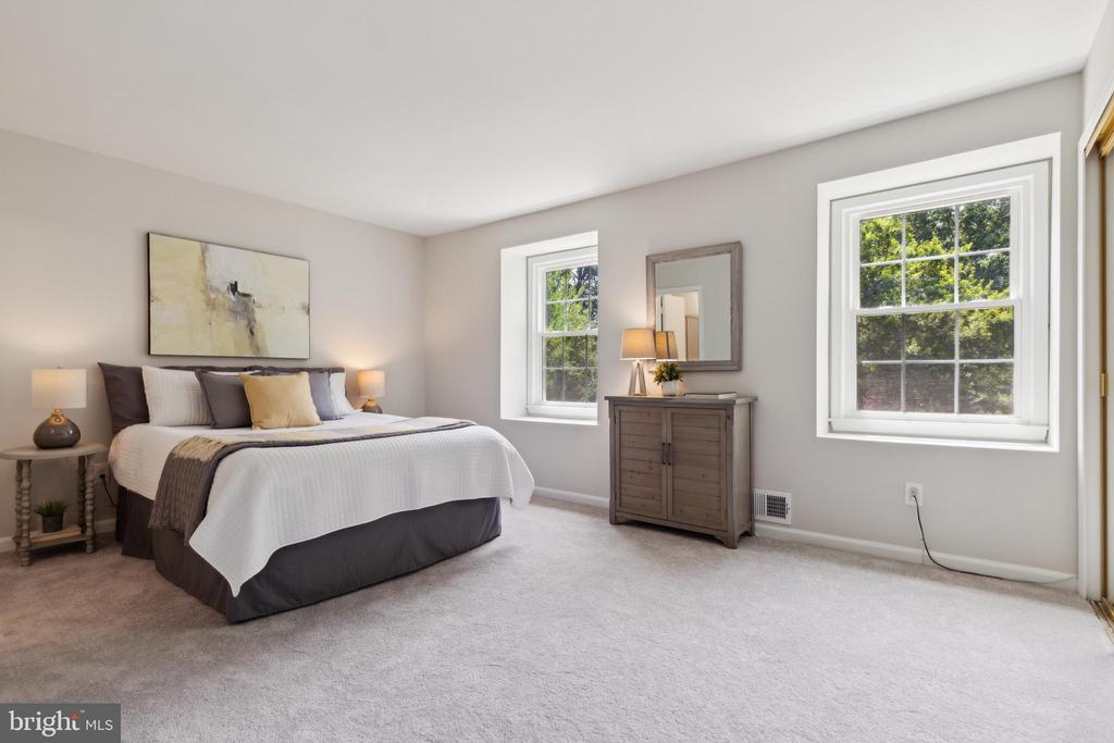 9557 Cherry Oak Ct
