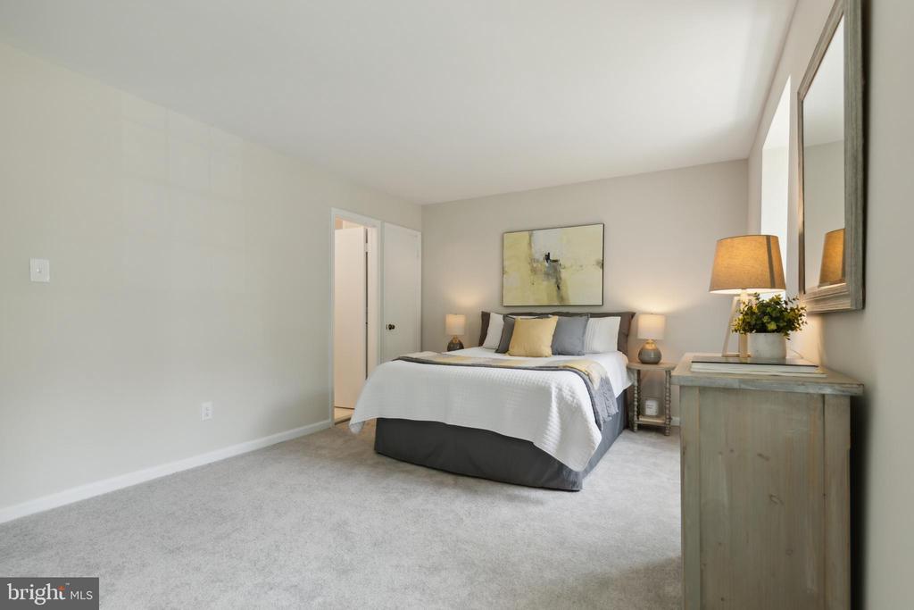 9557 Cherry Oak Ct