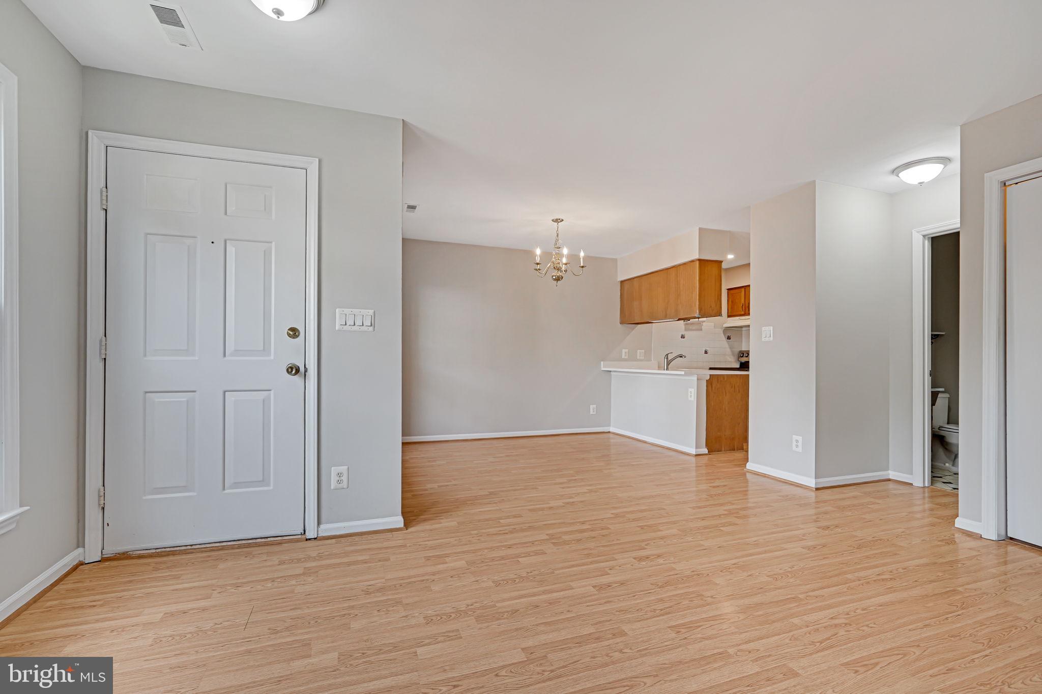 6022 Chestnut Hollow Ct