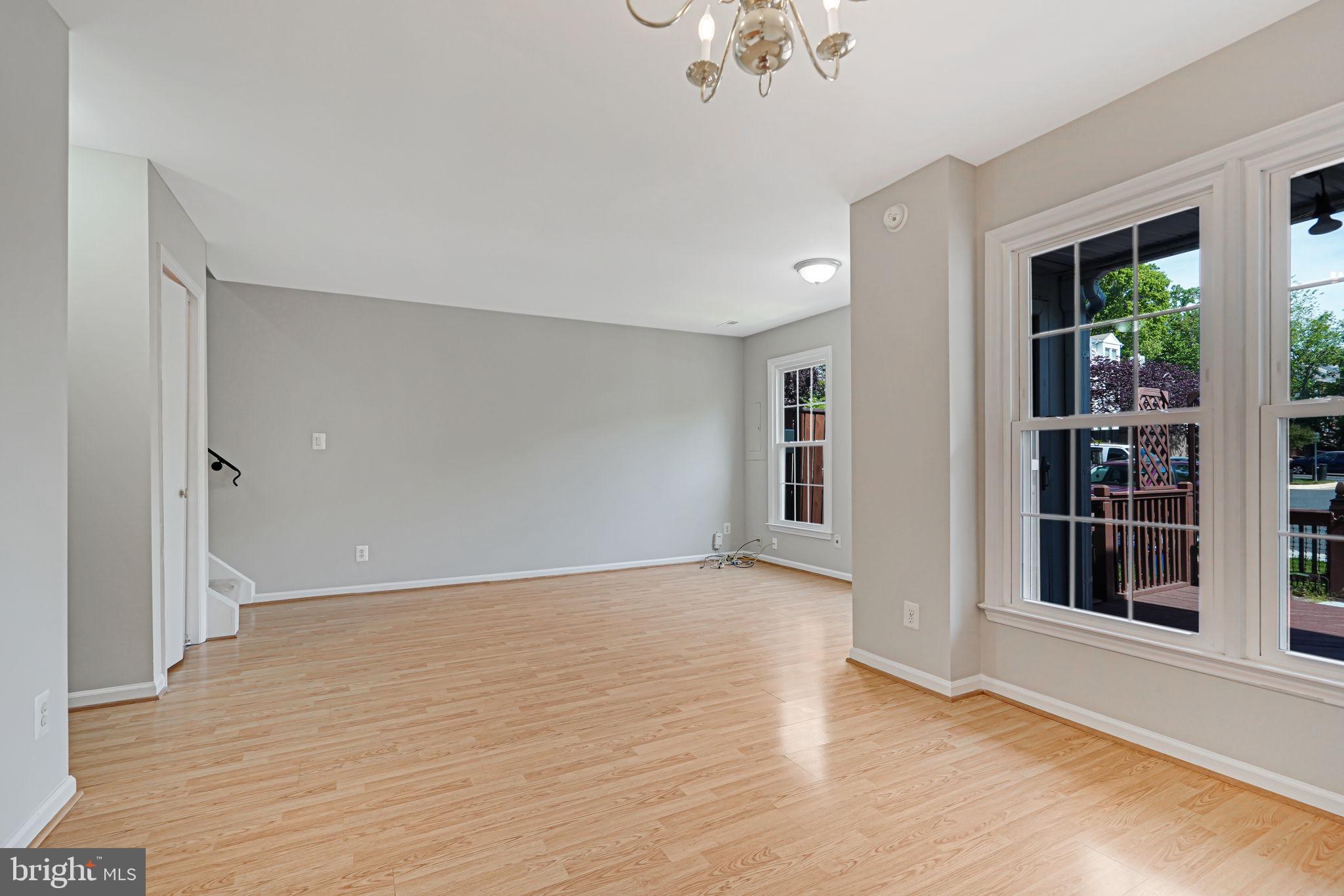 6022 Chestnut Hollow Ct