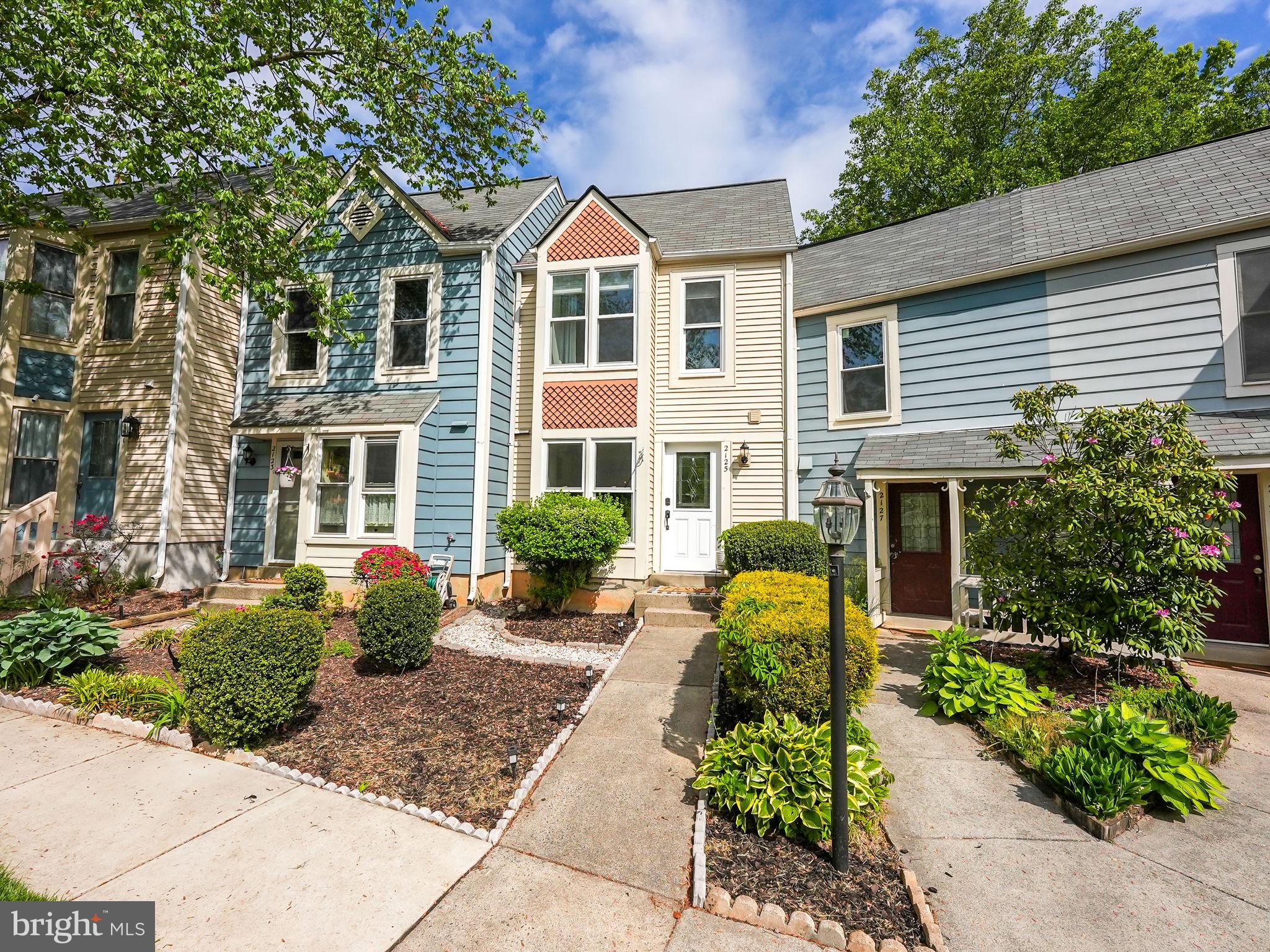 2125 Whisper Way