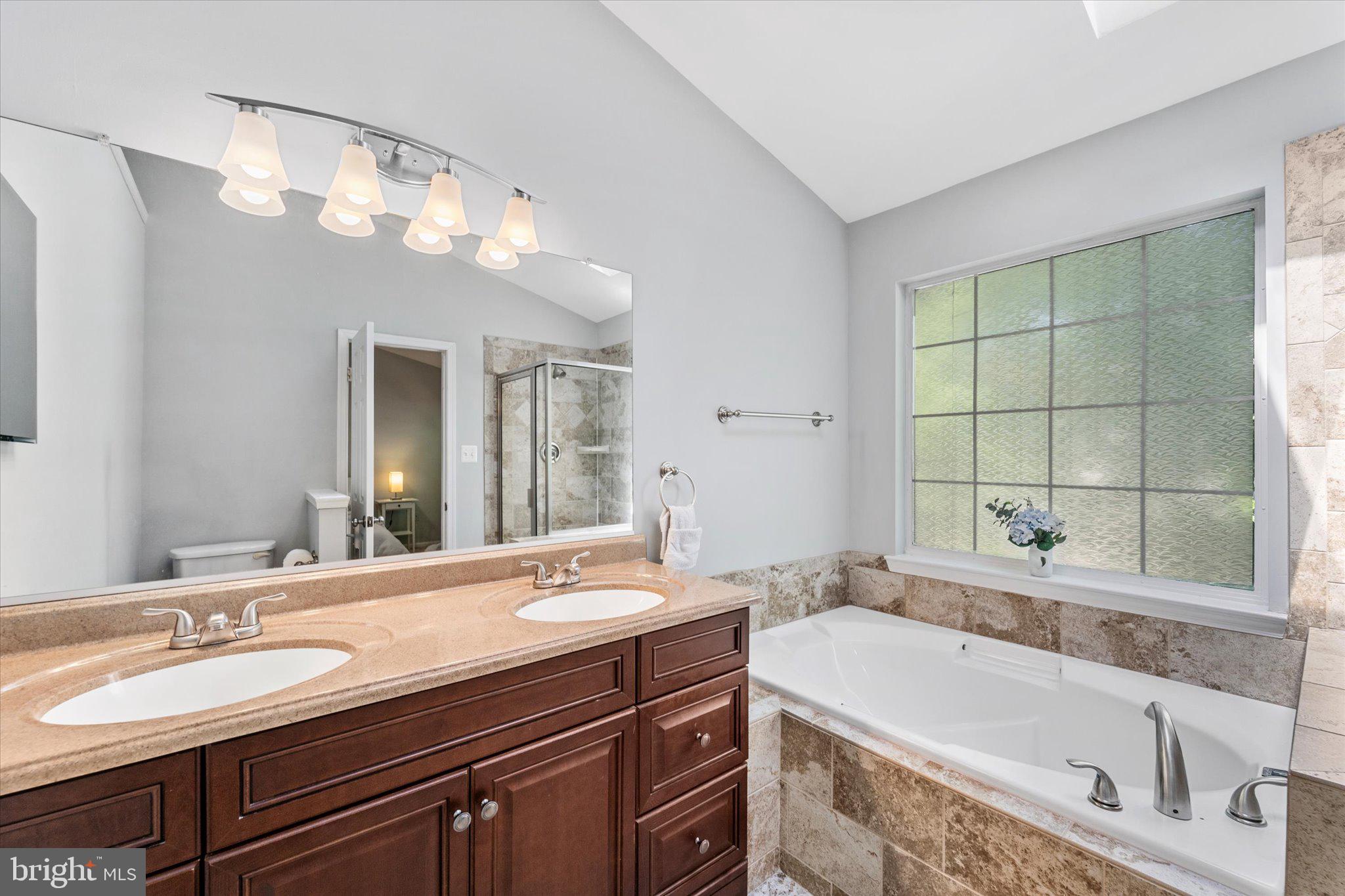 14634 Stream Pond Dr
