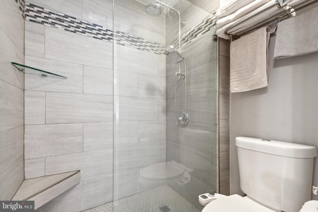 3150-J Covewood Ct #3150j