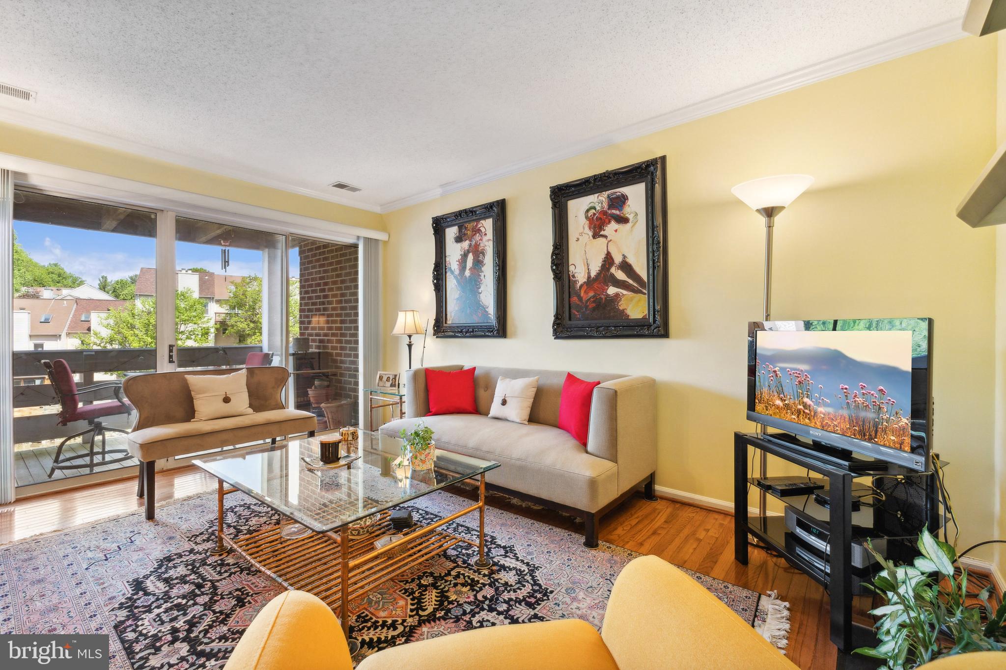 3150-J Covewood Ct #3150j