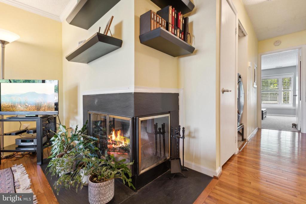 3150-J Covewood Ct #3150j