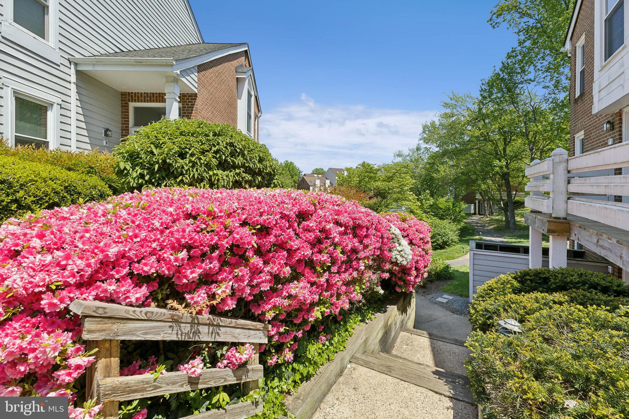 3150-J Covewood Ct #3150j
