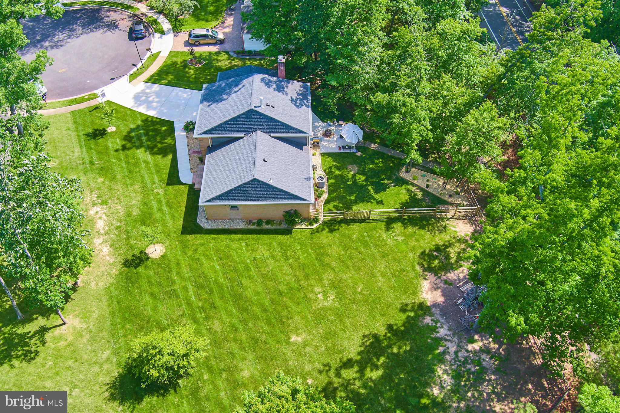 12010 Trotter Ln