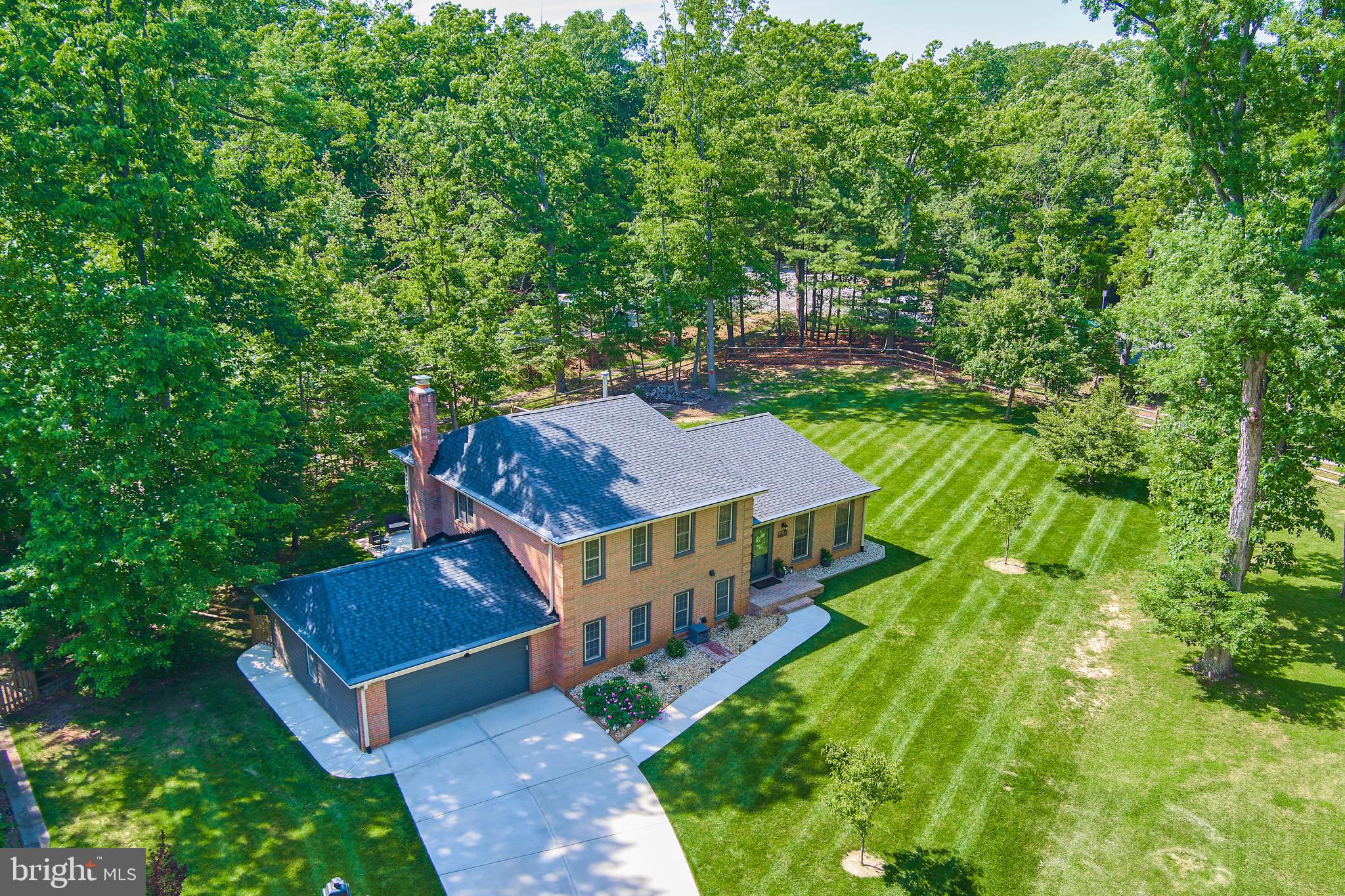 12010 Trotter Ln